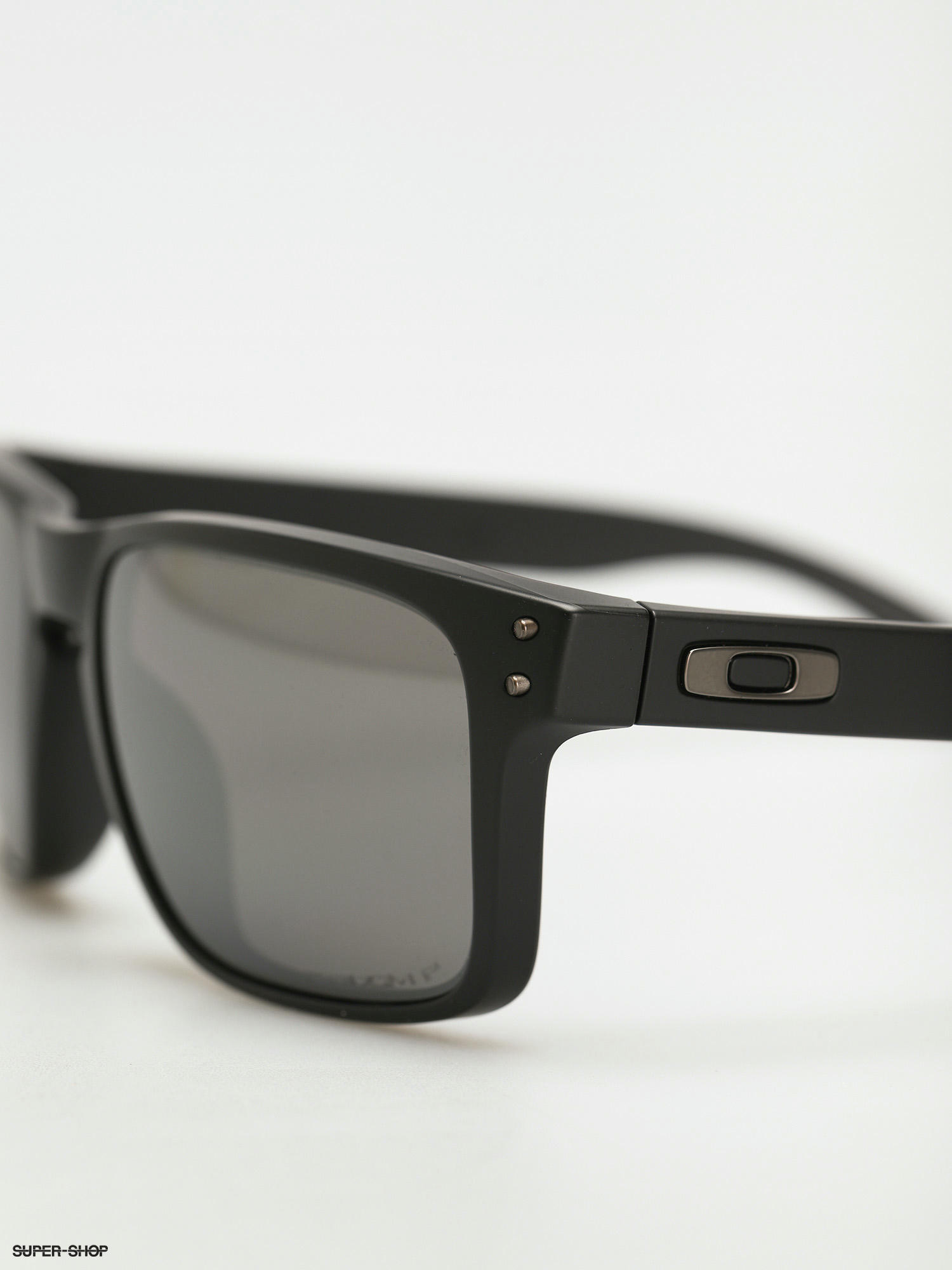 Matte black holbrook oakleys hotsell