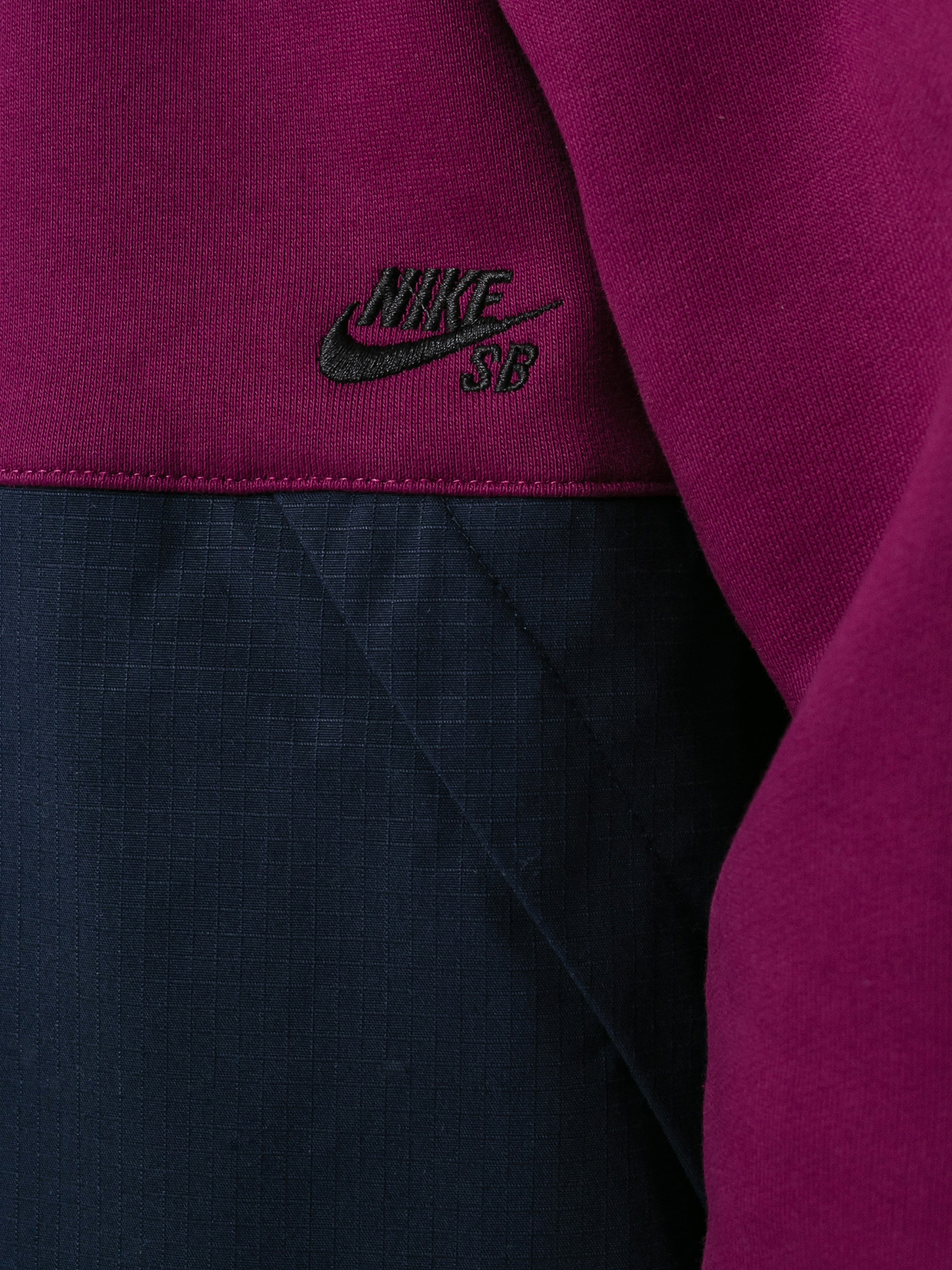 Nike SB WLDCRD Rugby Sweatshirt (sangria/obsidian/obsidian/black)