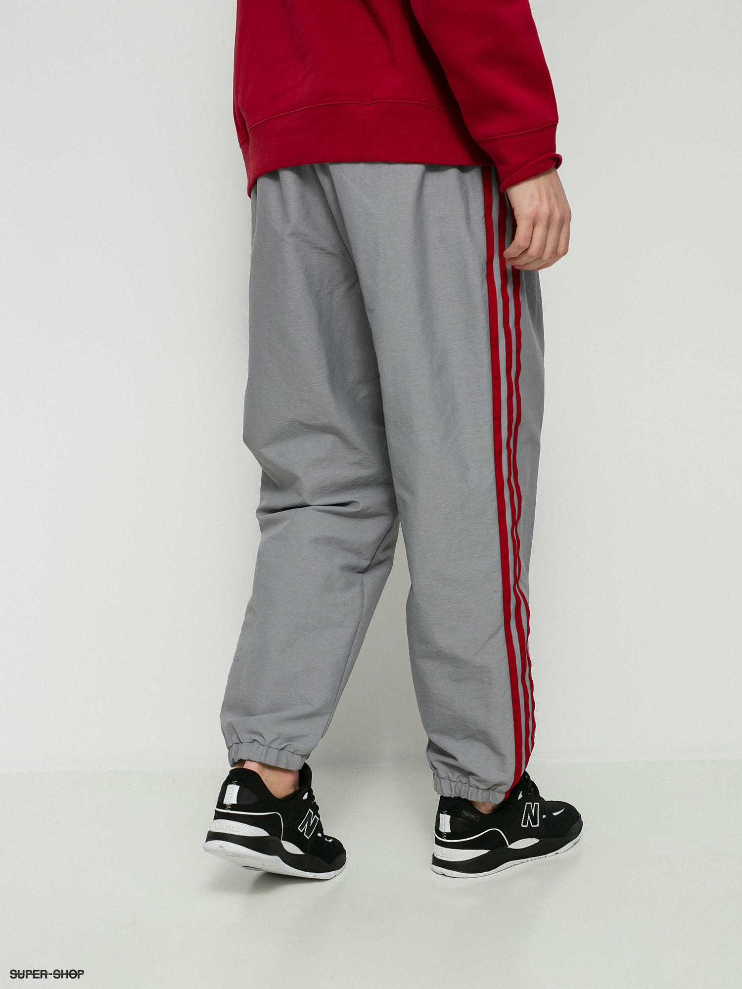 開梱 設置?無料 】 最安 L黒 SST CUFFED TRACK PANTS スーパー