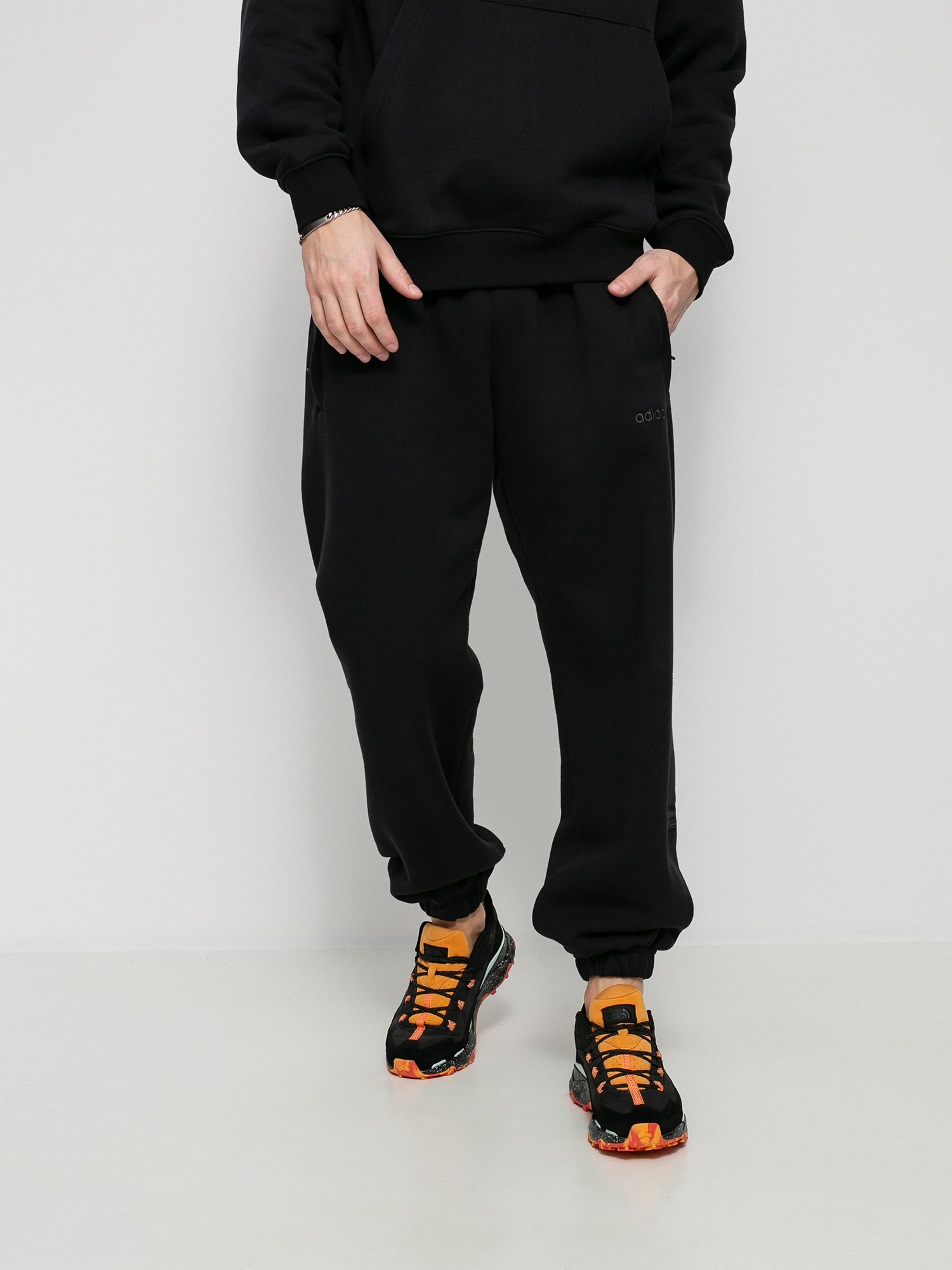 adidas Originals TRF Linear Pants (black)