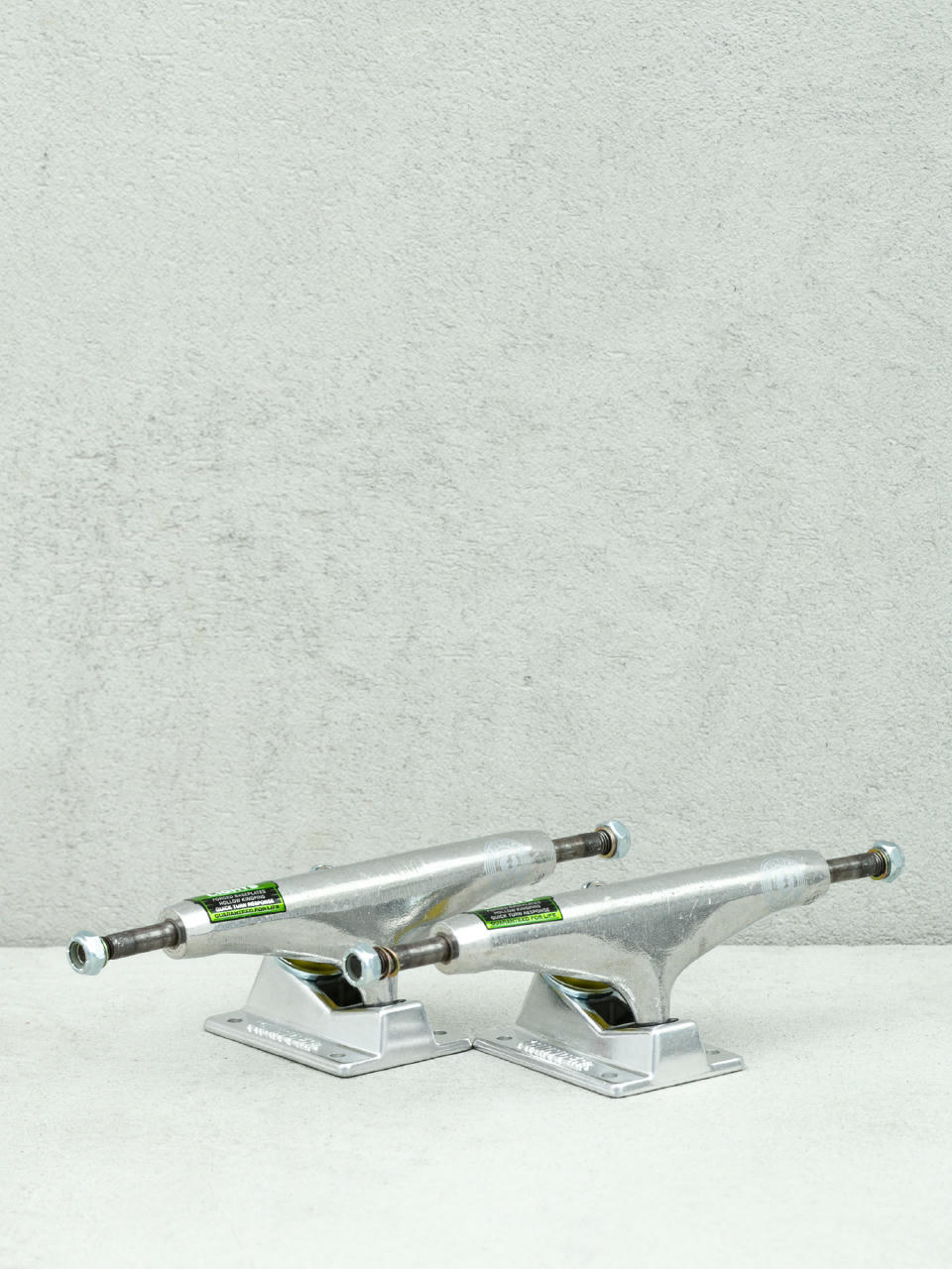 Thunder Lights Polished II Trucks (silver/yellow)