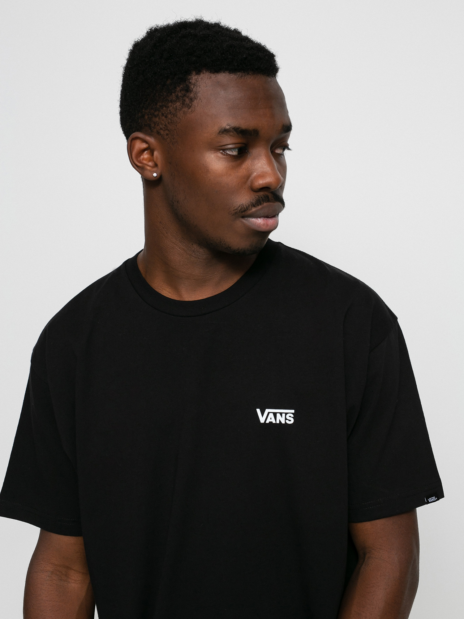 Vans Left Chest Logo Plus T-shirt (black/white)