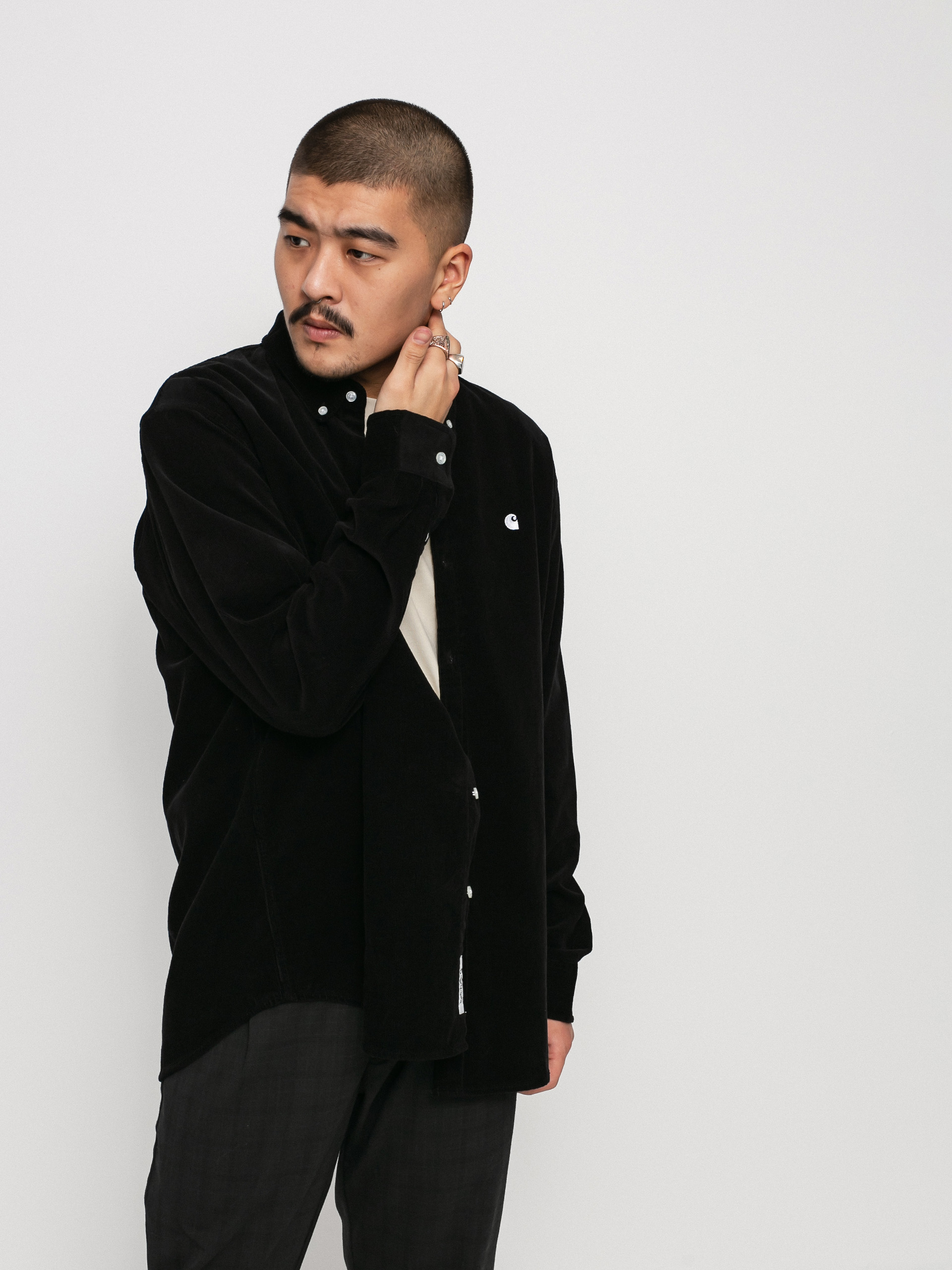 Carhartt WIP Madison Fine Cord Shirt (black/white)