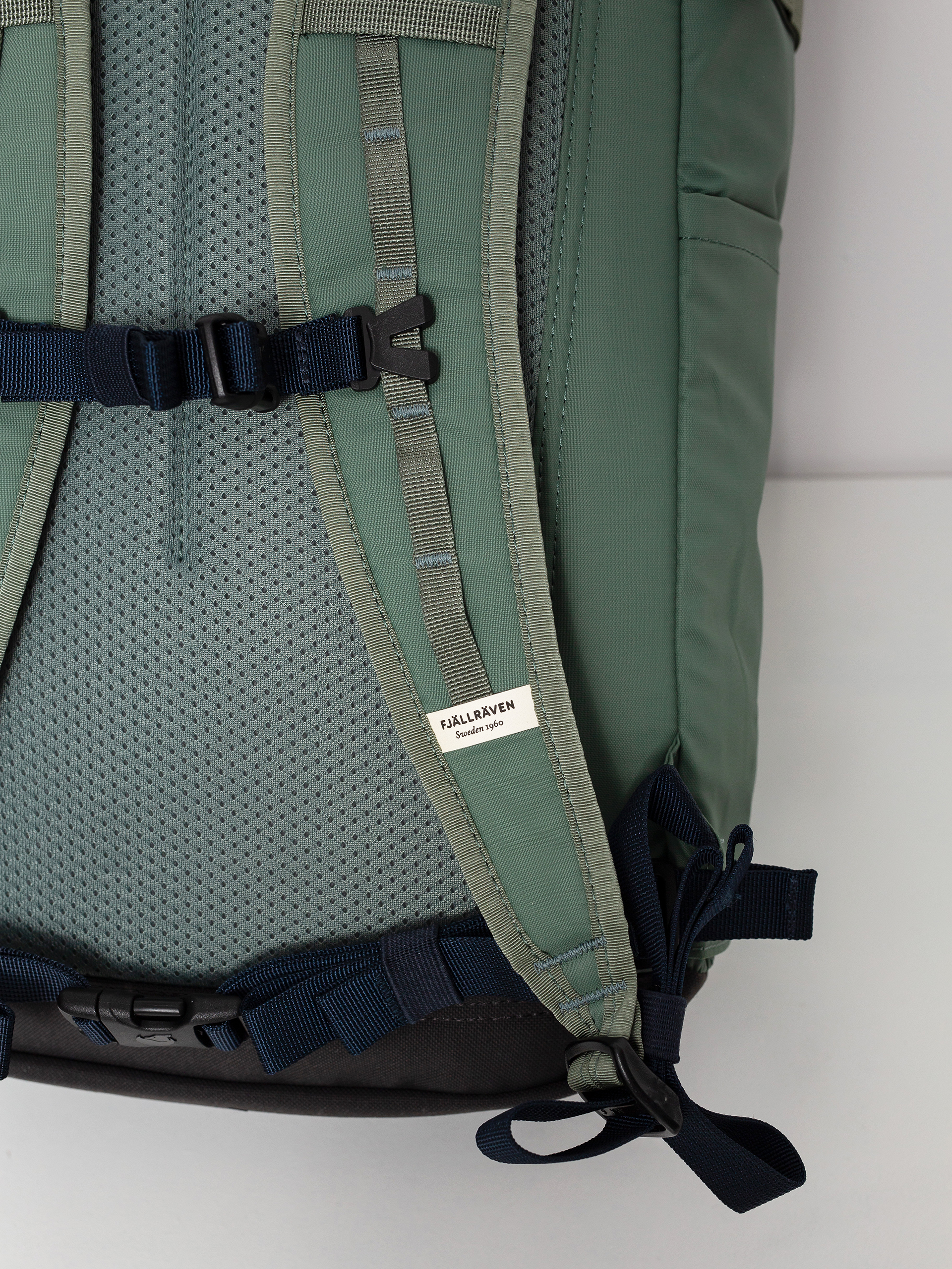 Fjallraven High Coast Foldsack 24 Backpack (patina green)