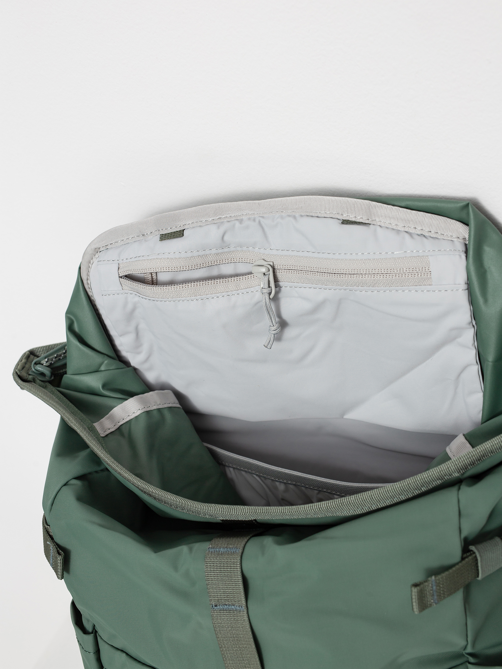Fjallraven High Coast Foldsack 24 Backpack (patina green)