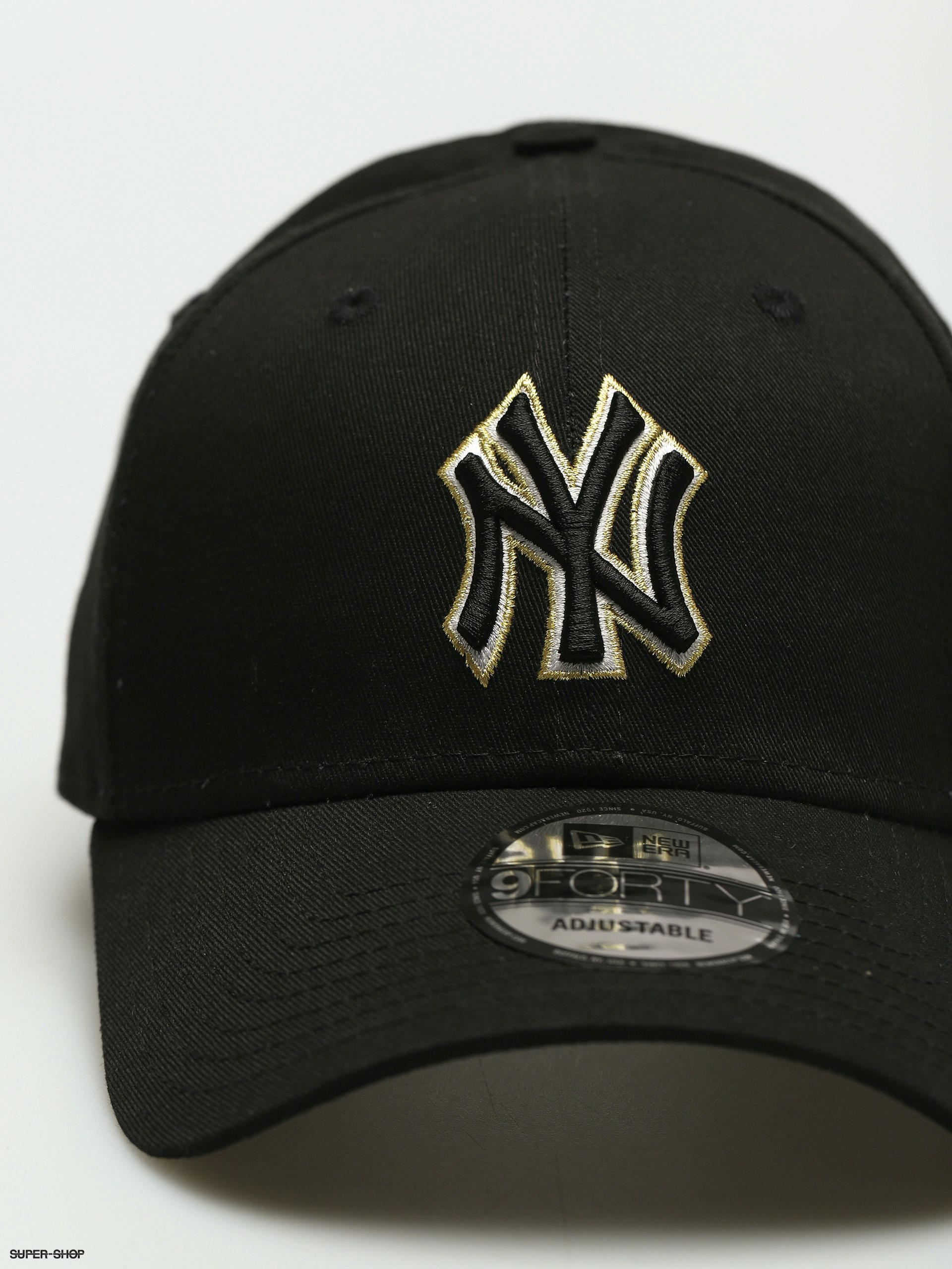 black and gold yankees hat