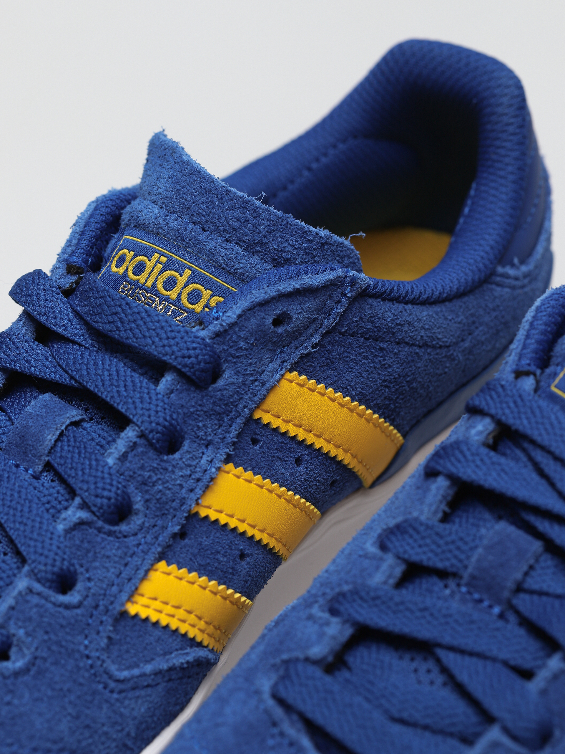 adidas trainers busenitz