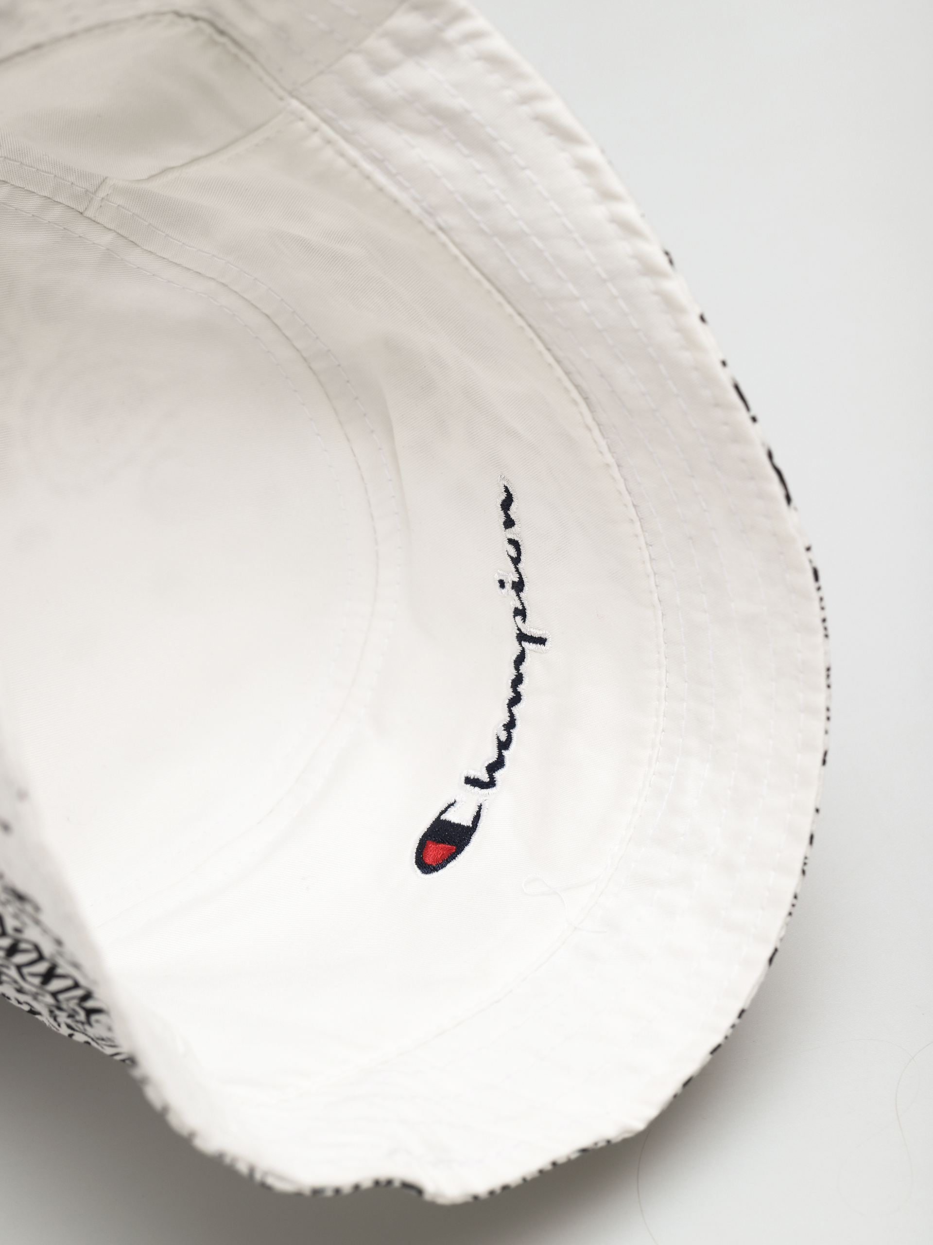 Champion Bucket Cap 805505 Hat Wmn (wht/allover/wht)