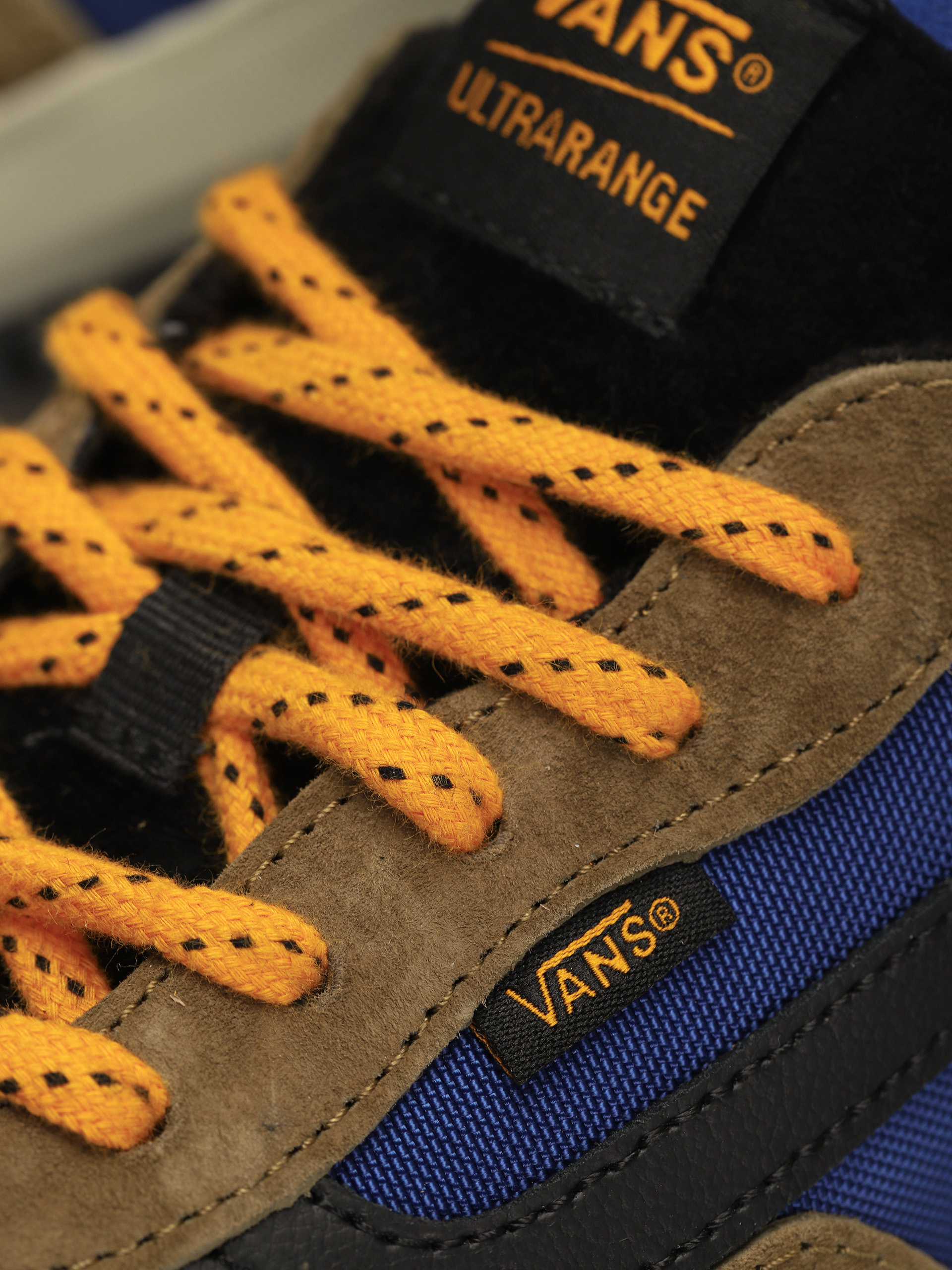 Vans Ultrarange Exo Mte 1 Shoes (butternut/moss gray)