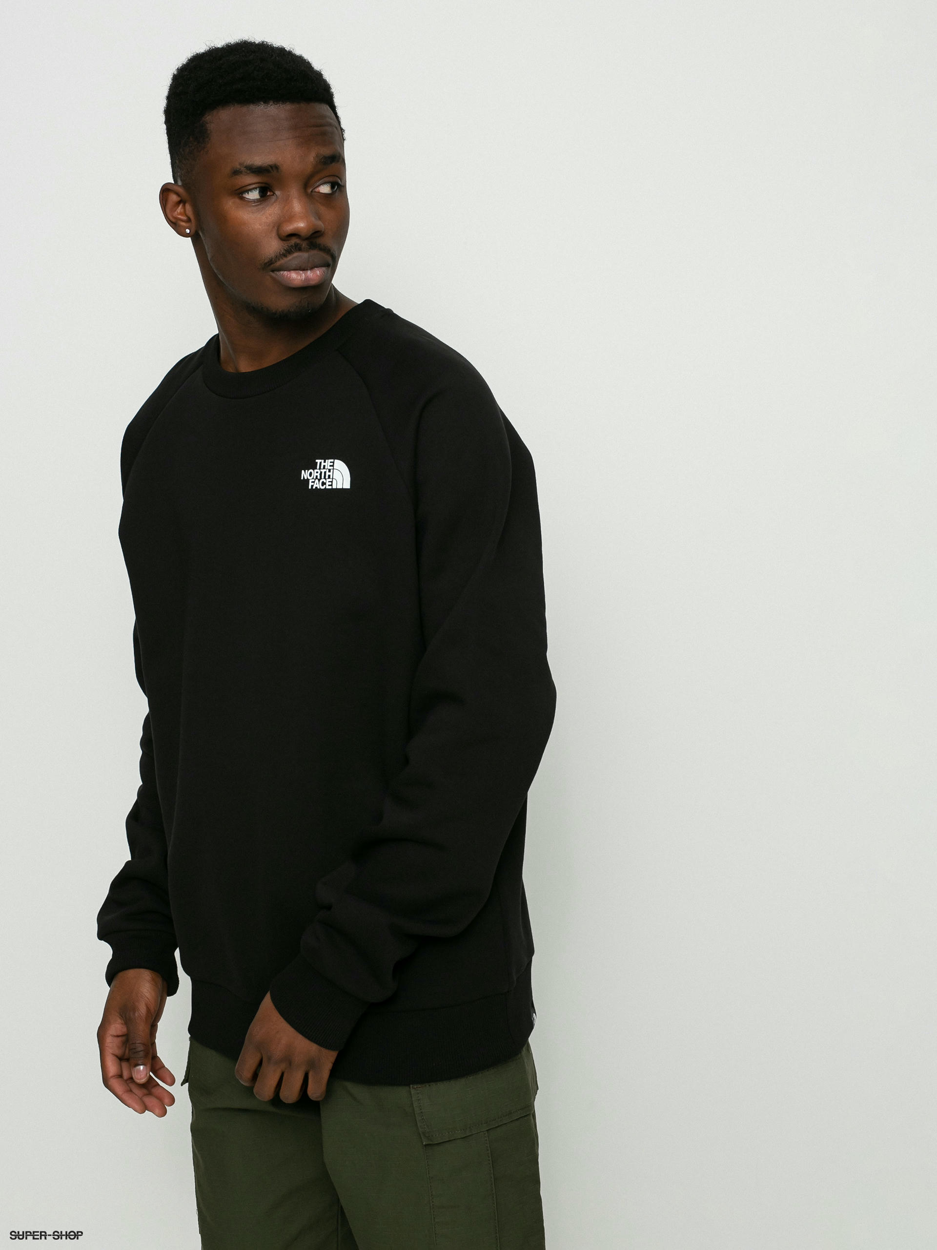 the north face raglan red box crewneck sweatshirt in black