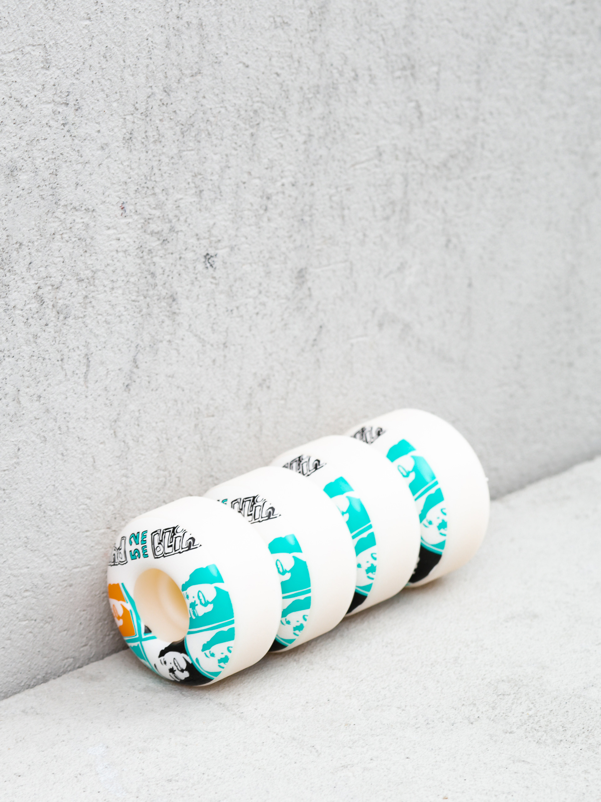 Blind Psychedelic Multi Girl Rollen (white/mint)