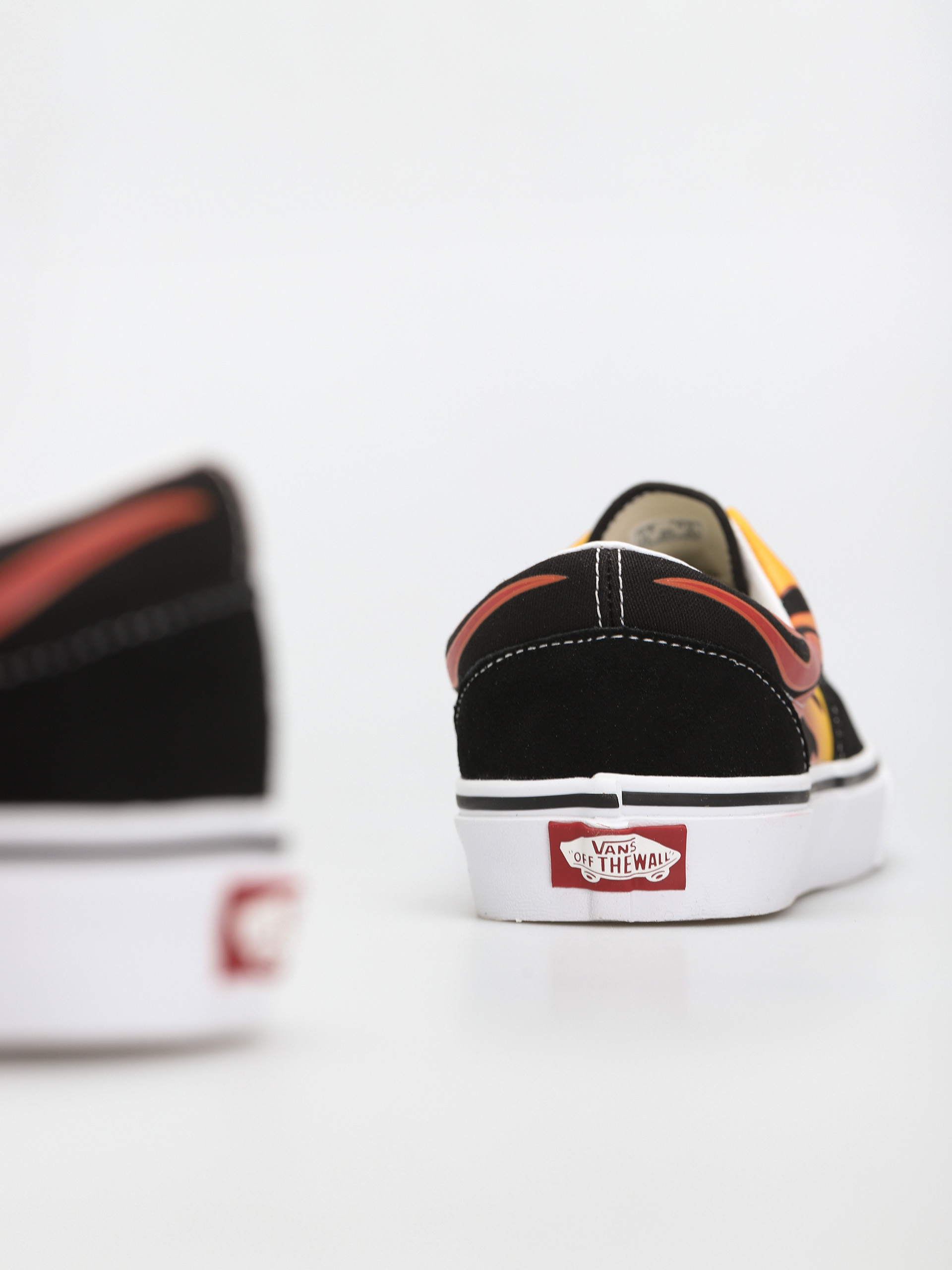 Vans Era Schuhe (flame/black/true white)