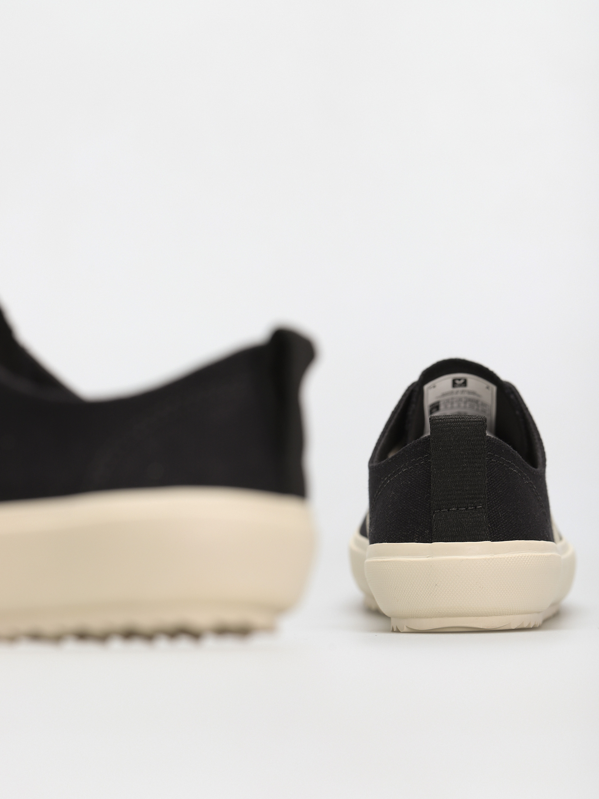Veja Nova Shoes Wmn (black pierre)