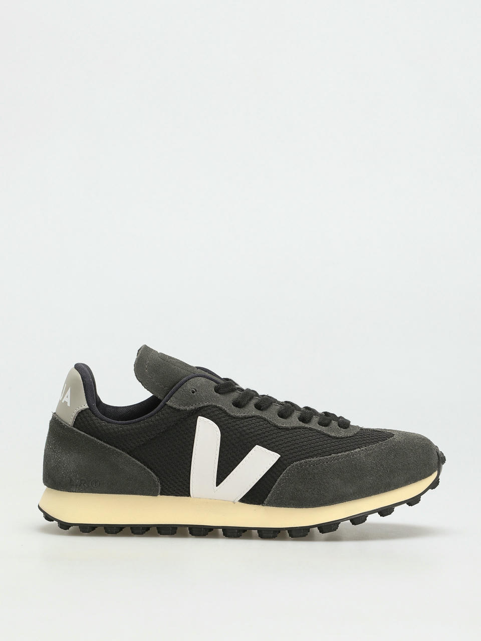 Veja Rio Branco Shoes (black white oxford grey)