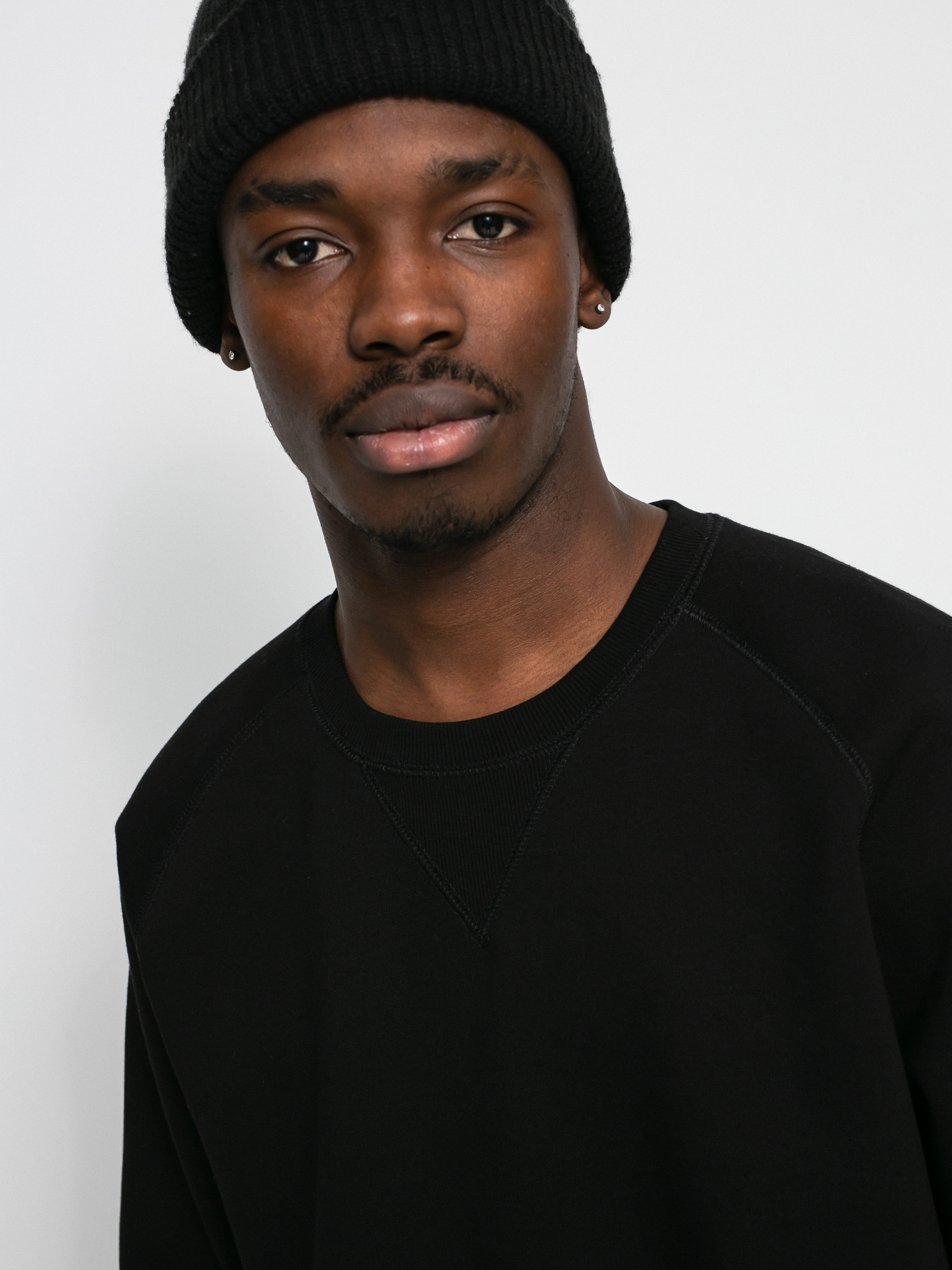 Carhartt WIP Chase Sweatshirt (black/gold)