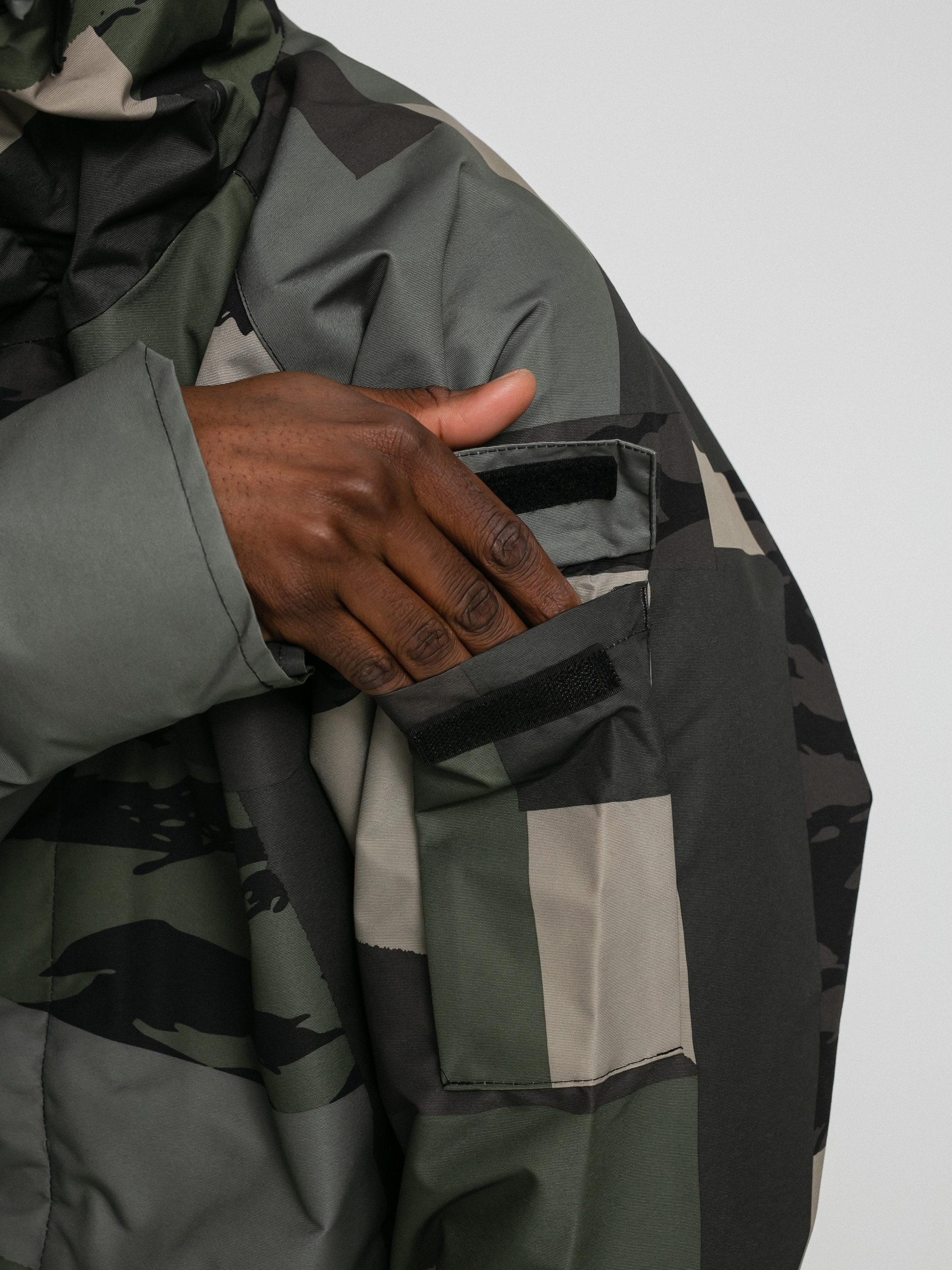 Carhartt WIP Prospector Jacket (camo mend/popsicle)
