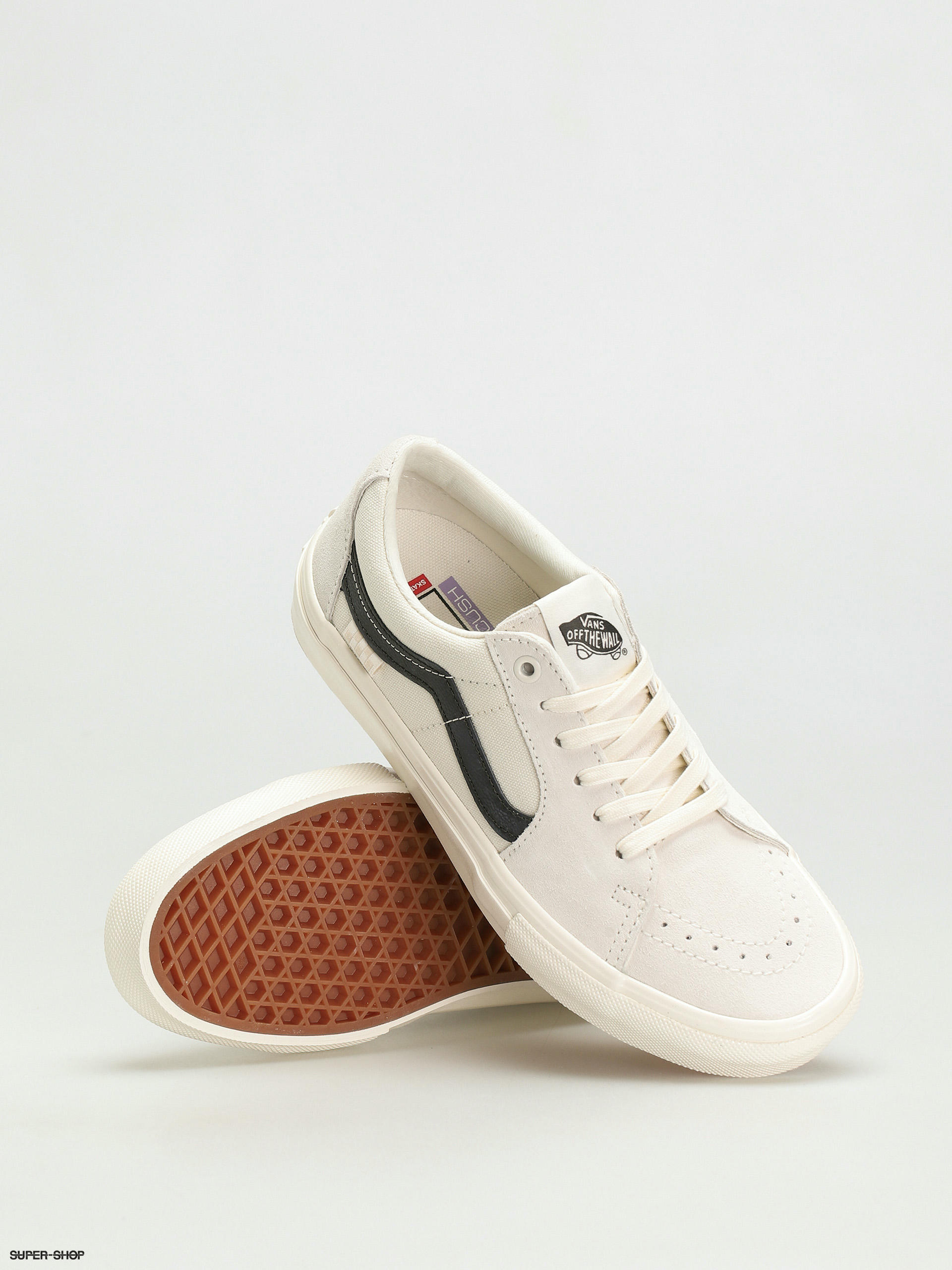 vans low top skate shoes