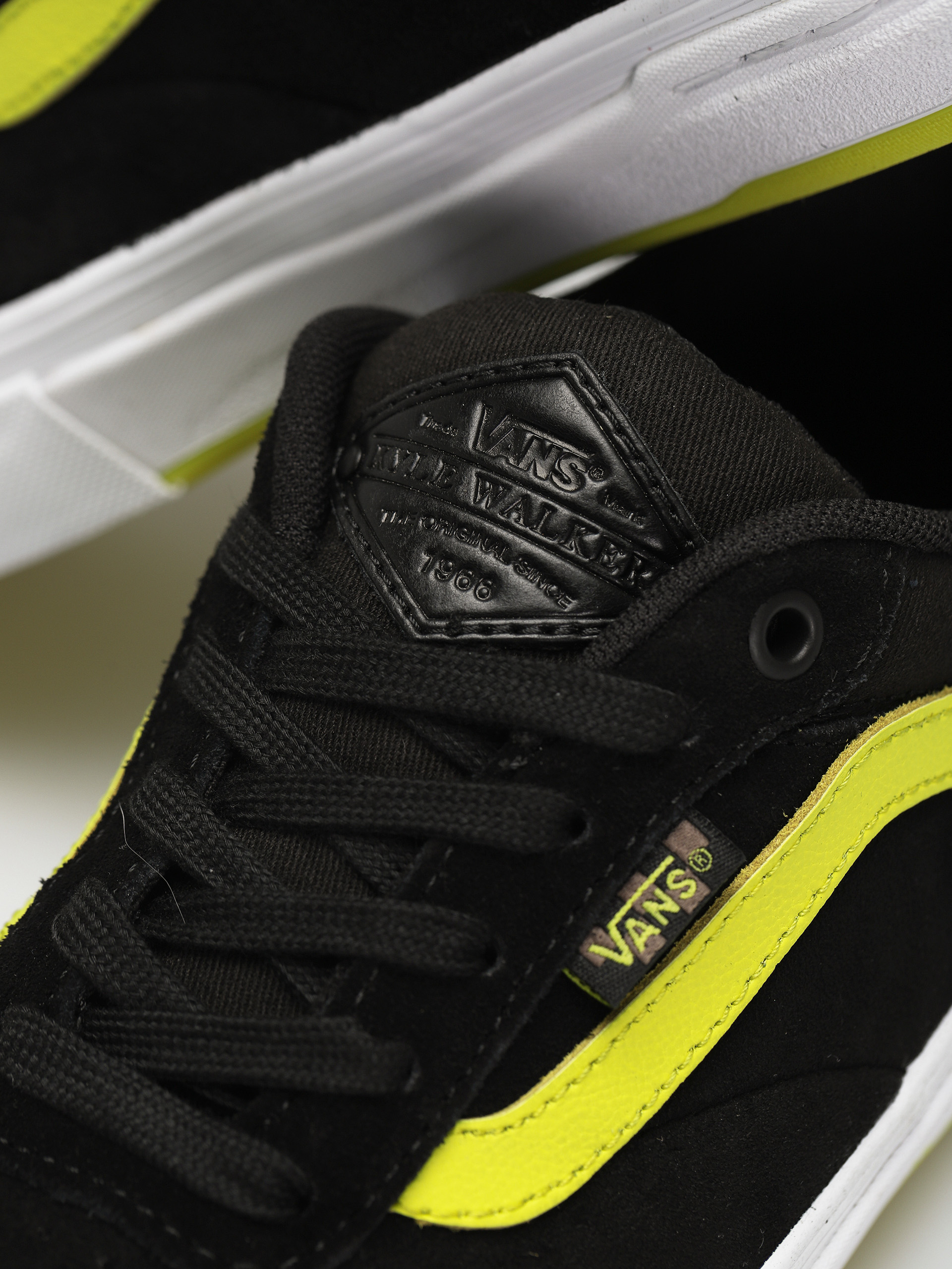 Vans Kyle Walker Schuhe (black/sulphur)