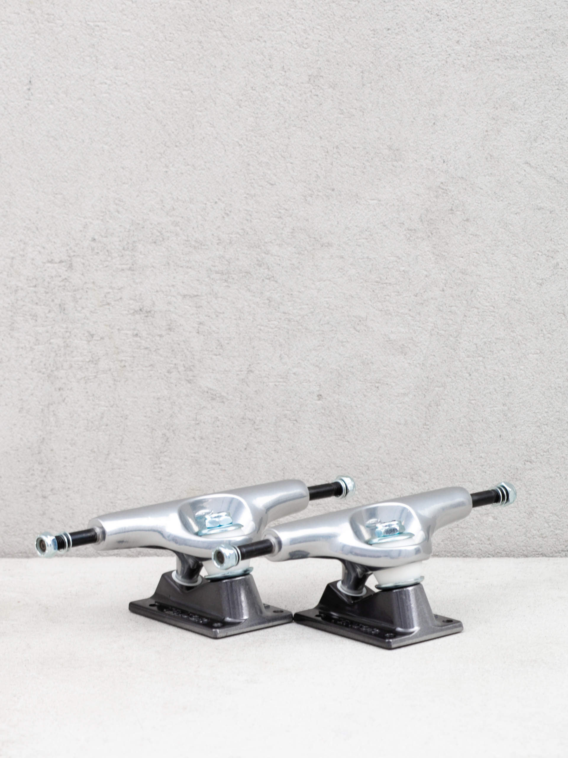 Tensor Alum Stencil Mirror Trucks (raw/black fade)