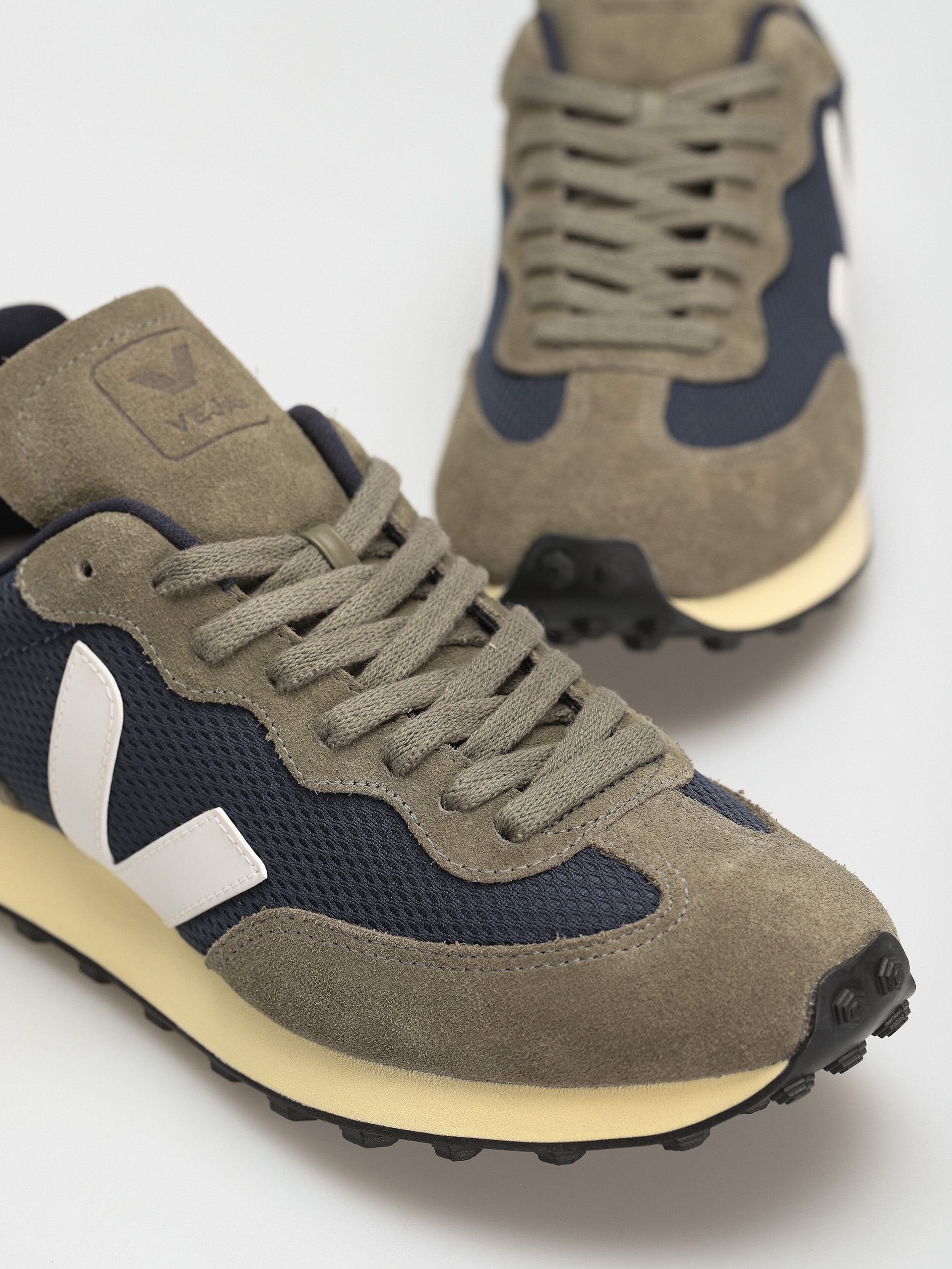 Veja Rio Branco Shoes (nautico white orange fluo)