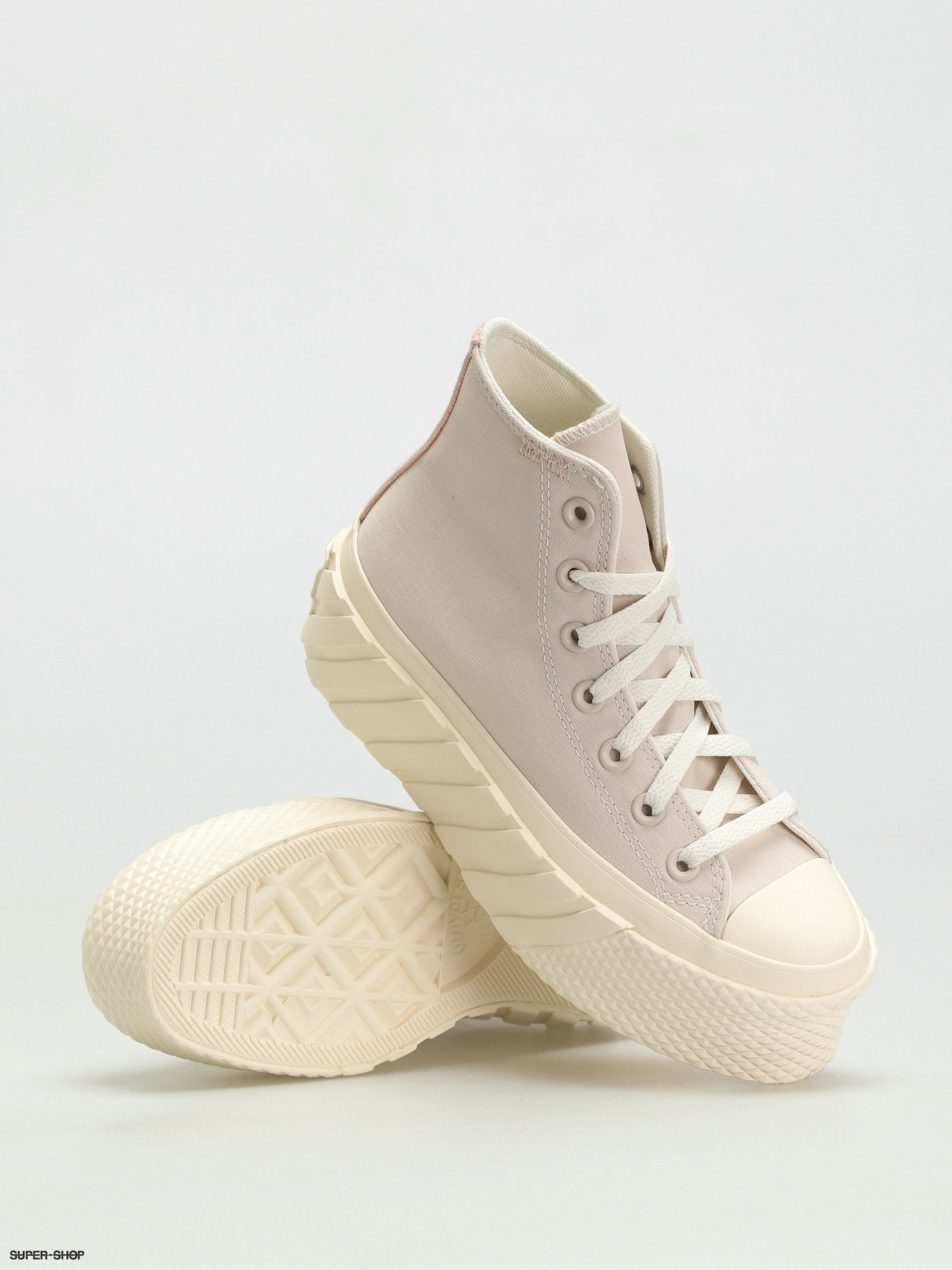 converse sand shoes