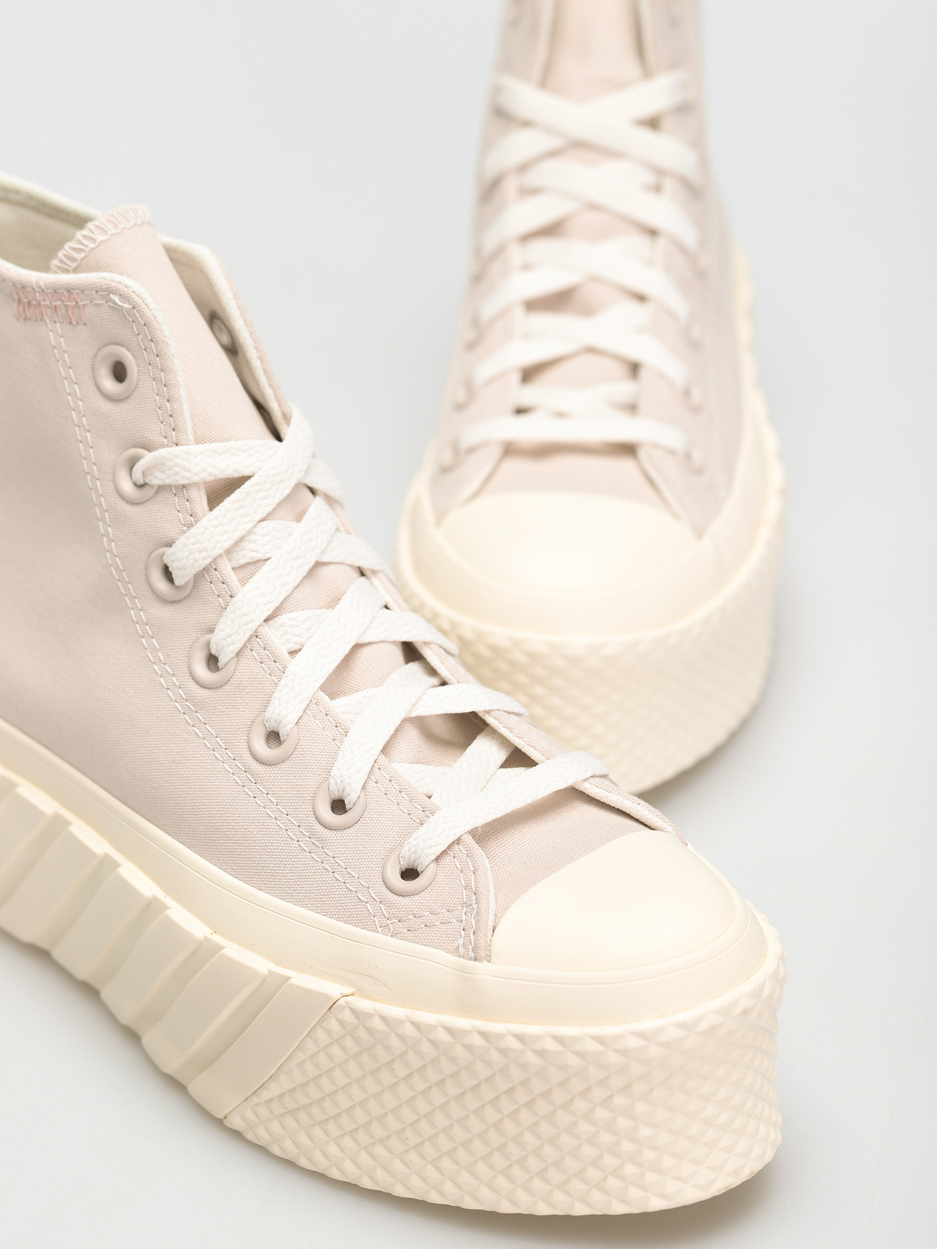 chuck taylor all star lift 2x hi sneaker