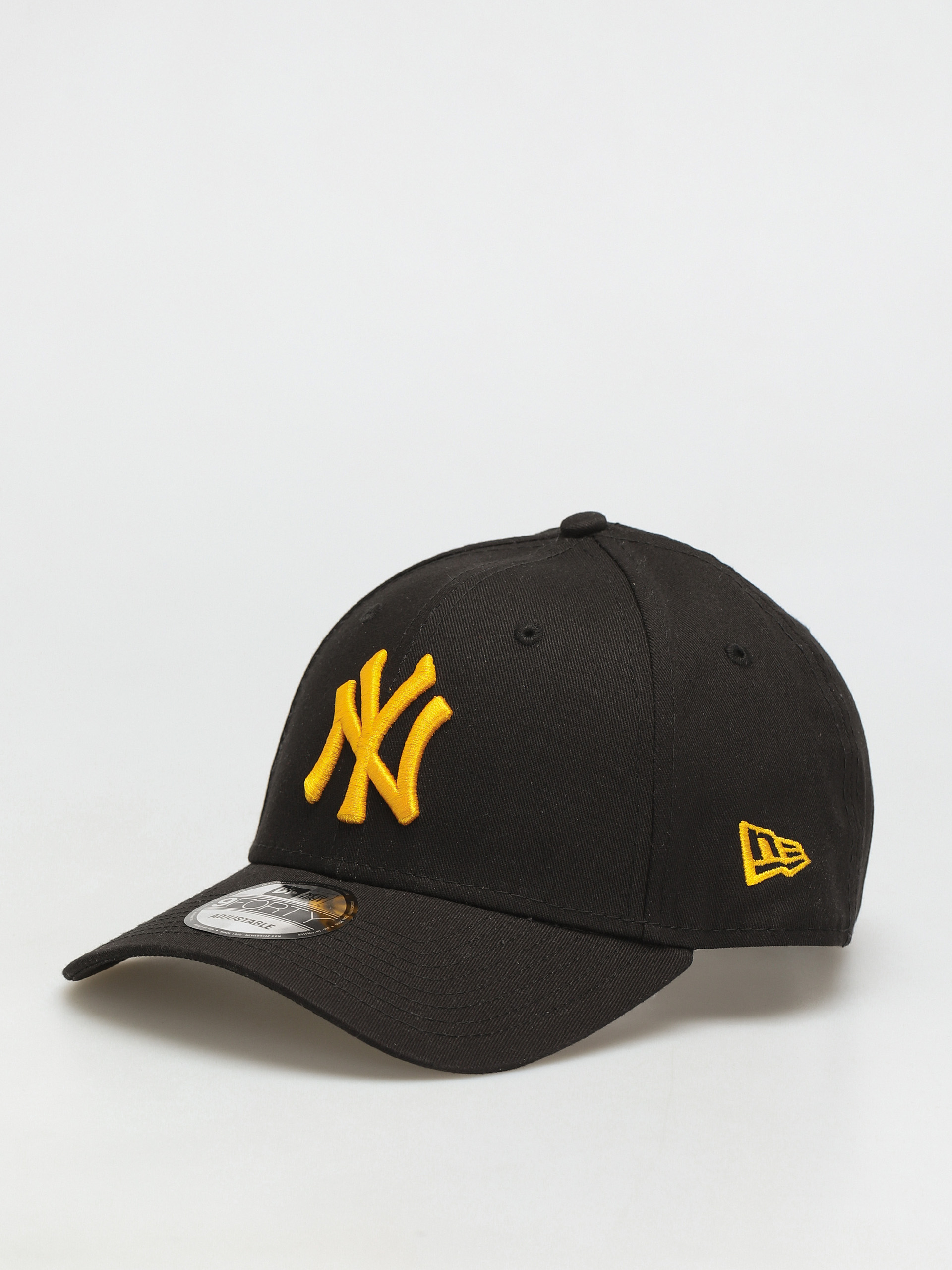 New Era League Essential 9Forty New York Yankees Cap (black/gold)
