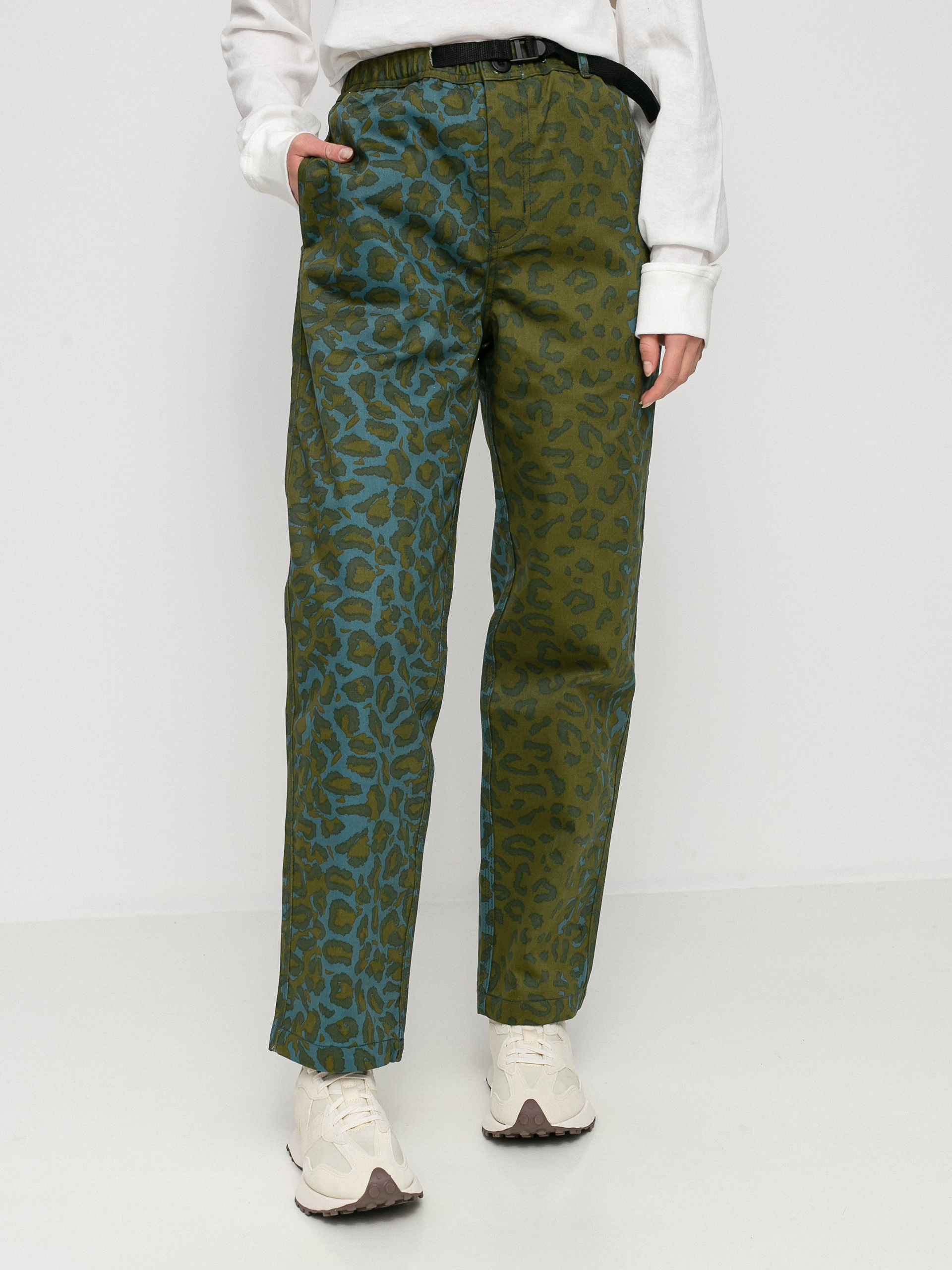 HUF Printed Runyon Pants Wmn (leopard camo)