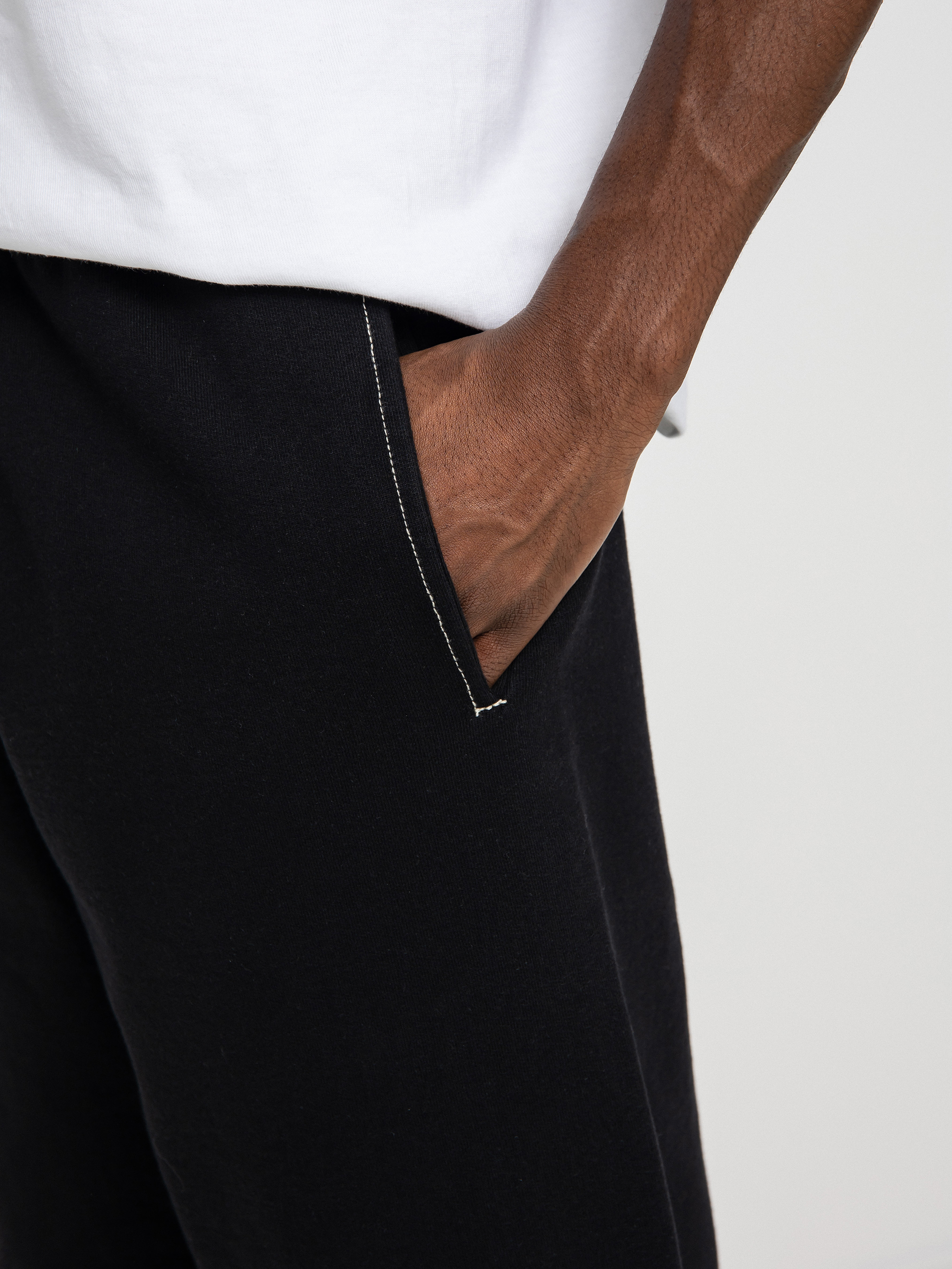 Stussy Contrast Stitch Label Pants (black)
