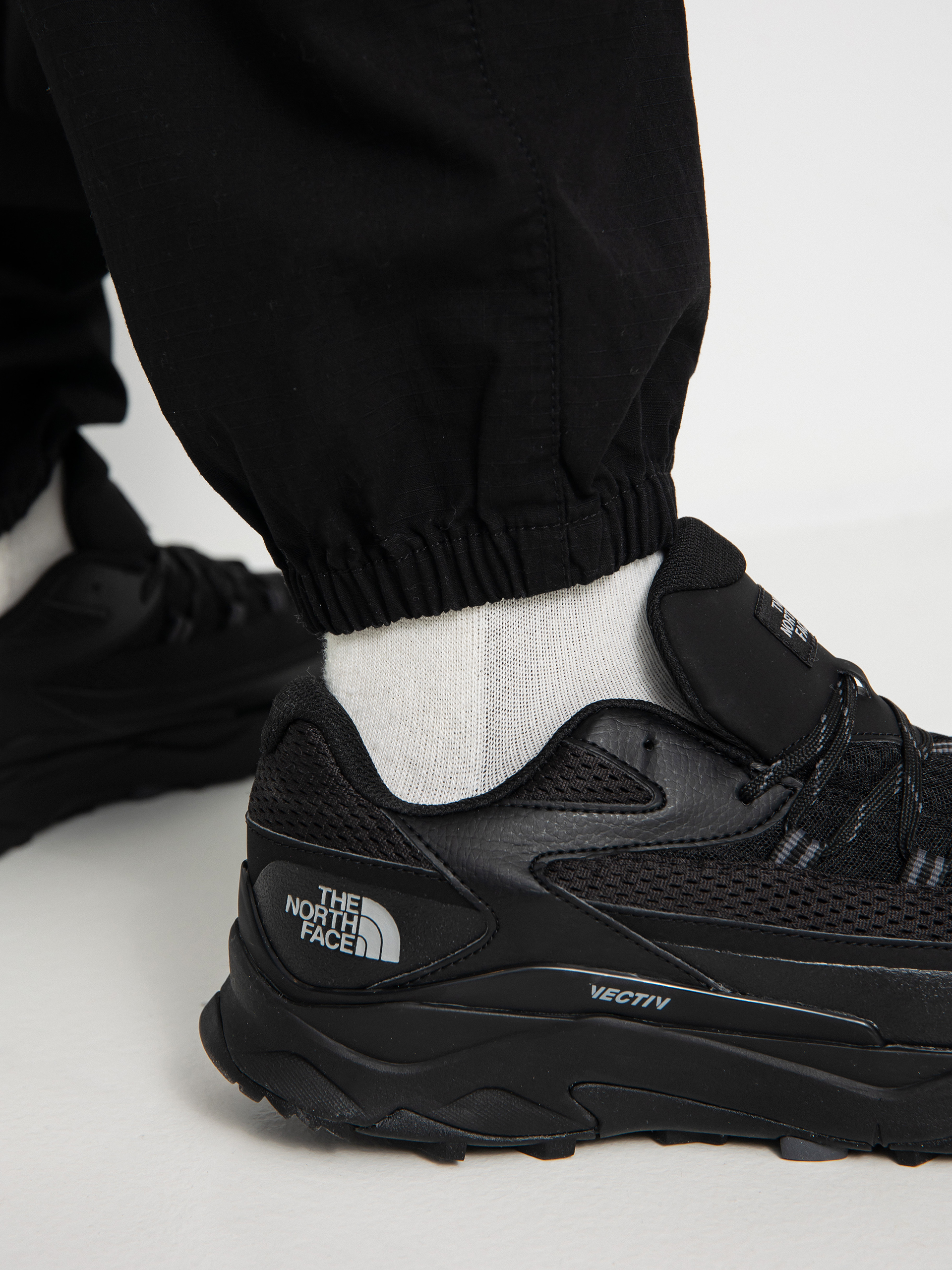 Carhartt WIP Cargo Jogger Hose (black)