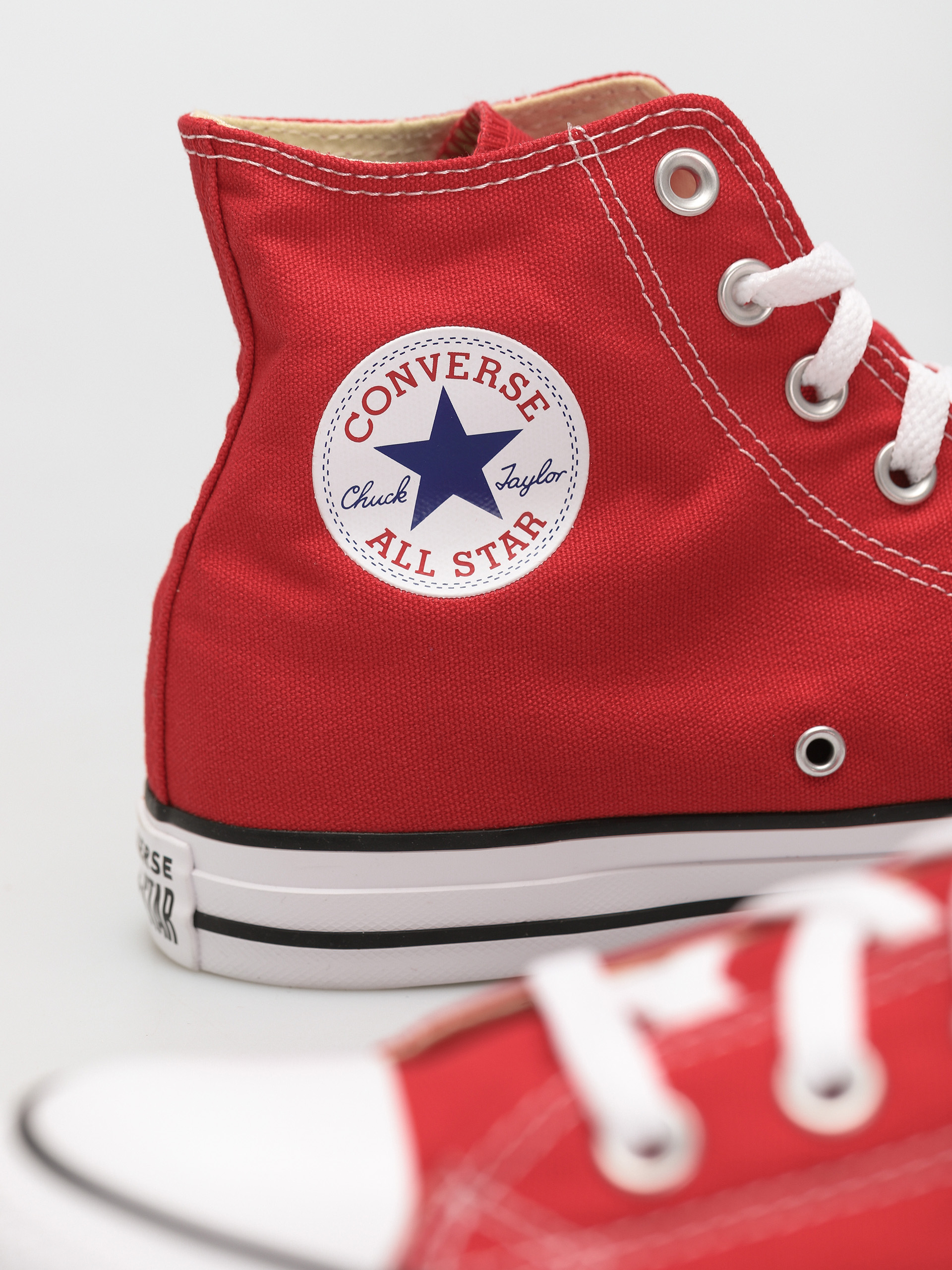 Converse Chuck Taylor All Star Hi Chucks (red)