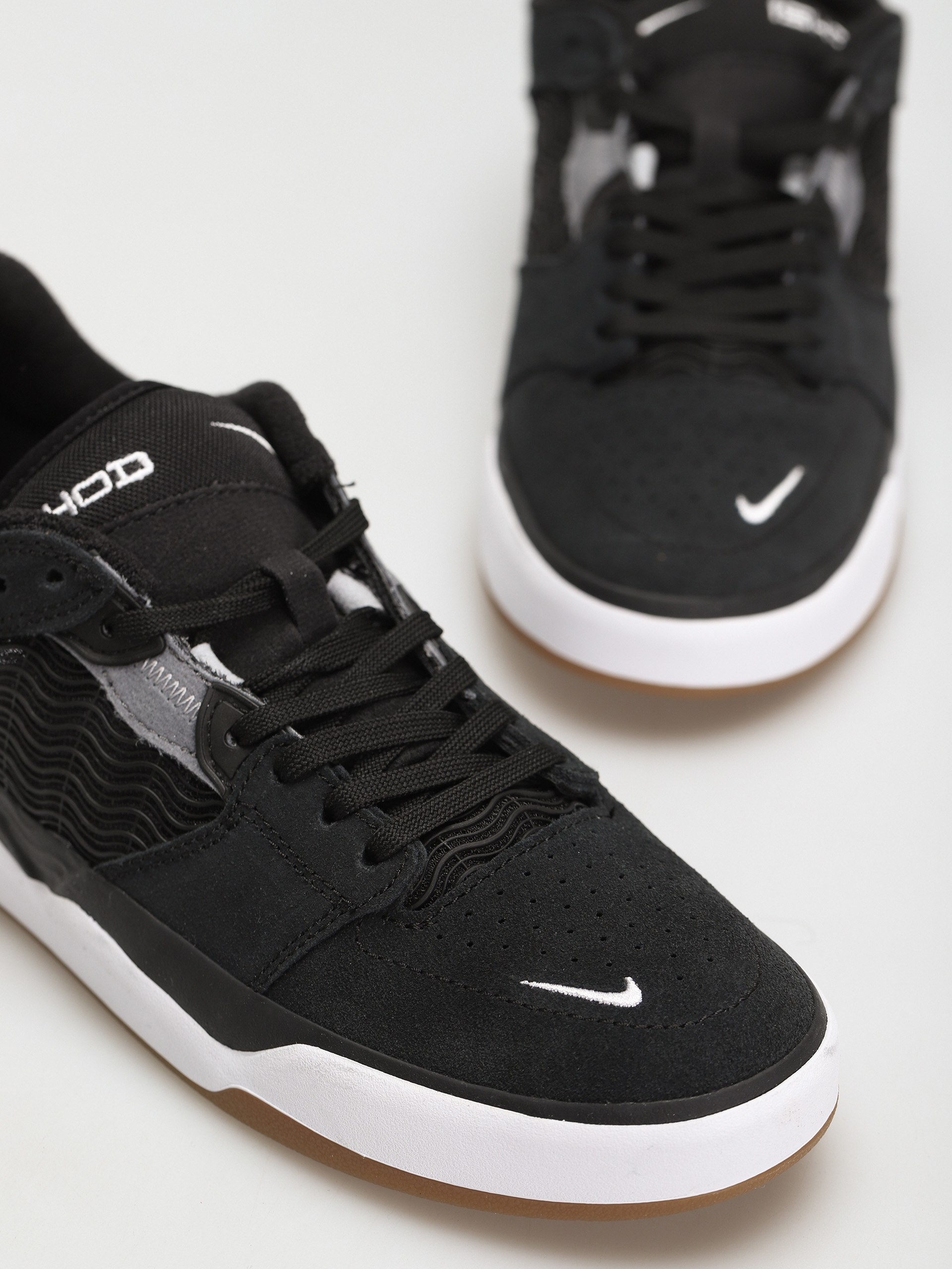 Nike SB Ishod Schuhe (black/white dark grey black)