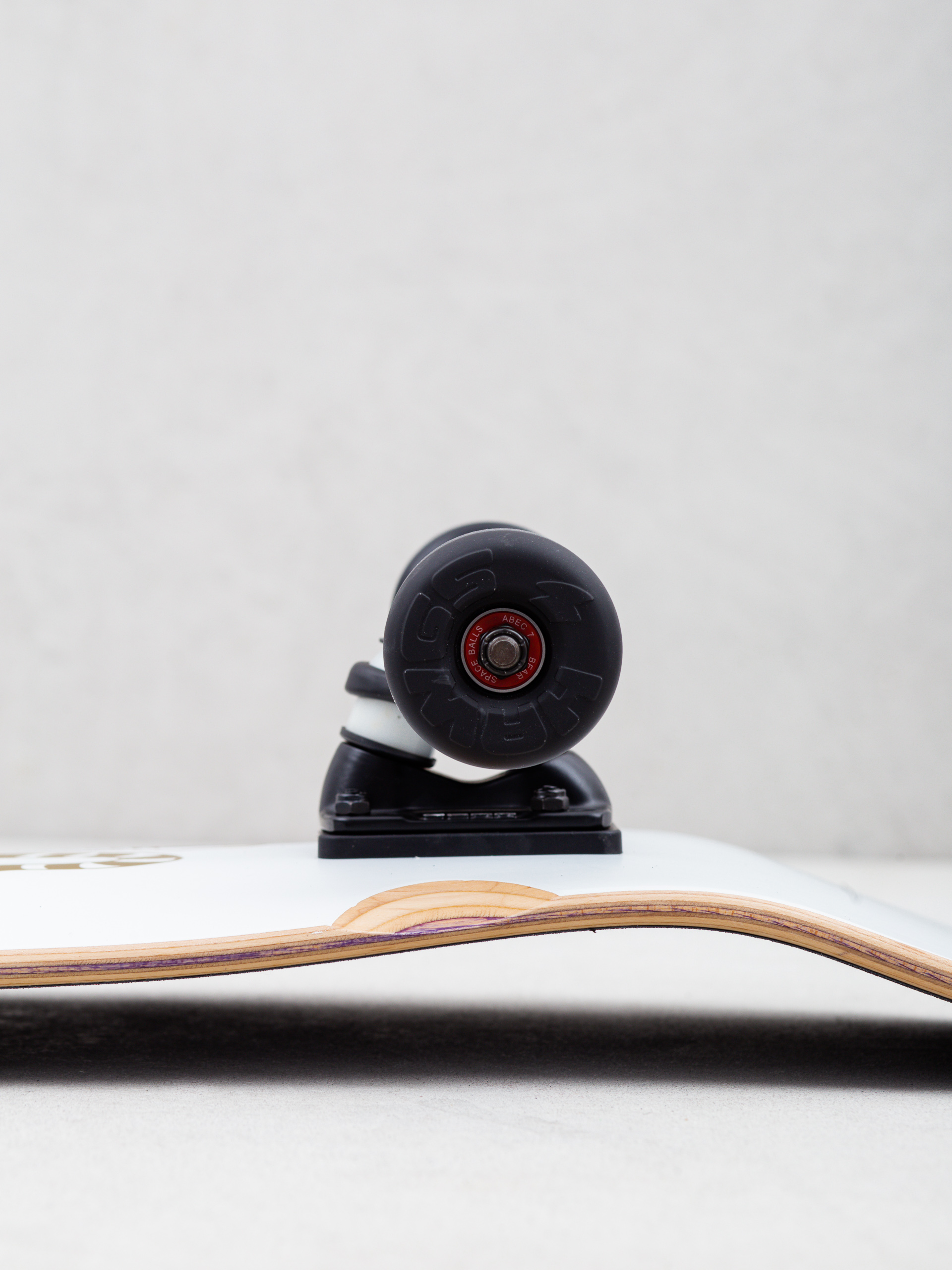 Landyachtz Tugboat Cruiser (uv bengal)