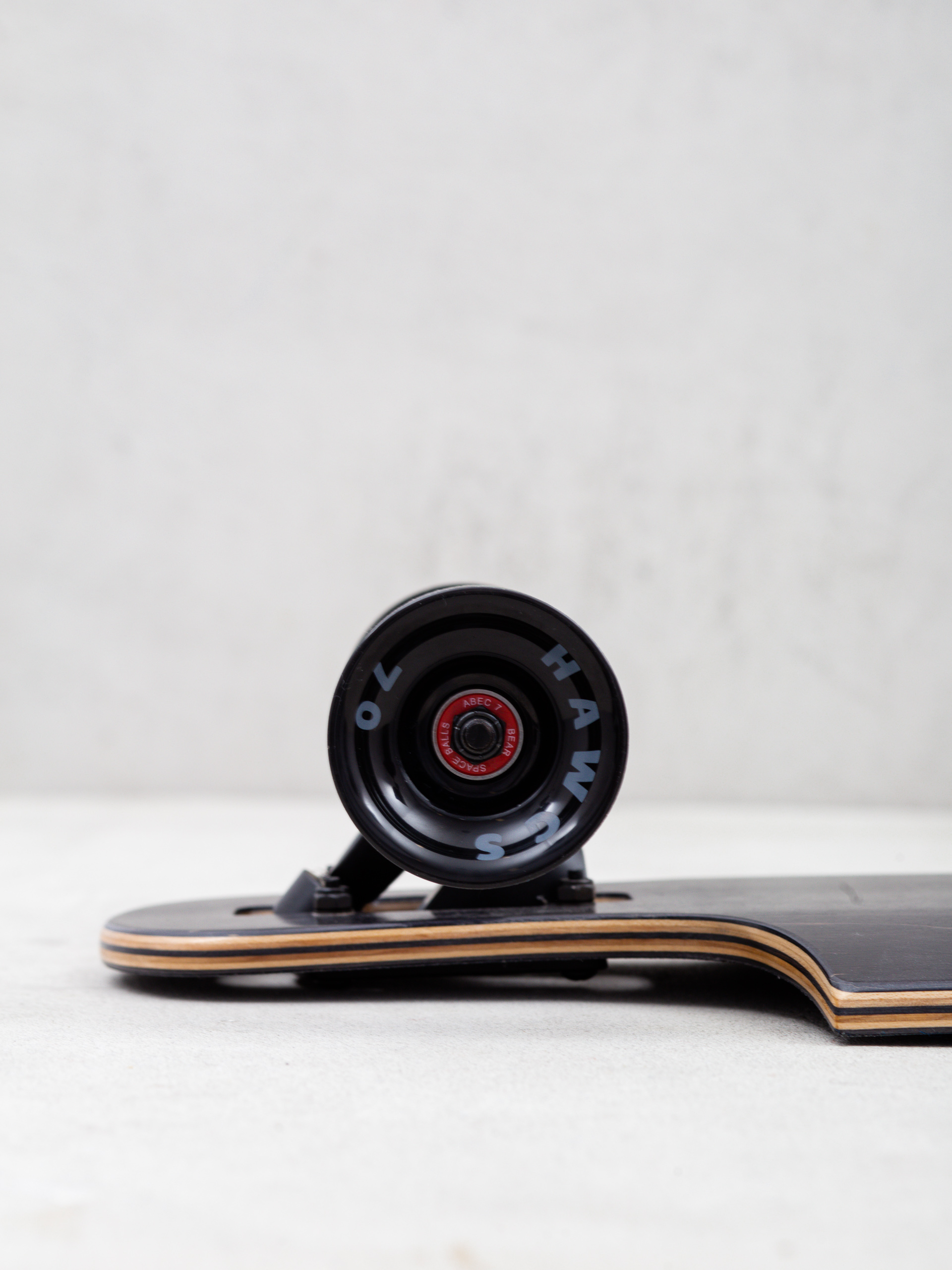 Landyachtz Drop Hammer Longboard (black pinecone)