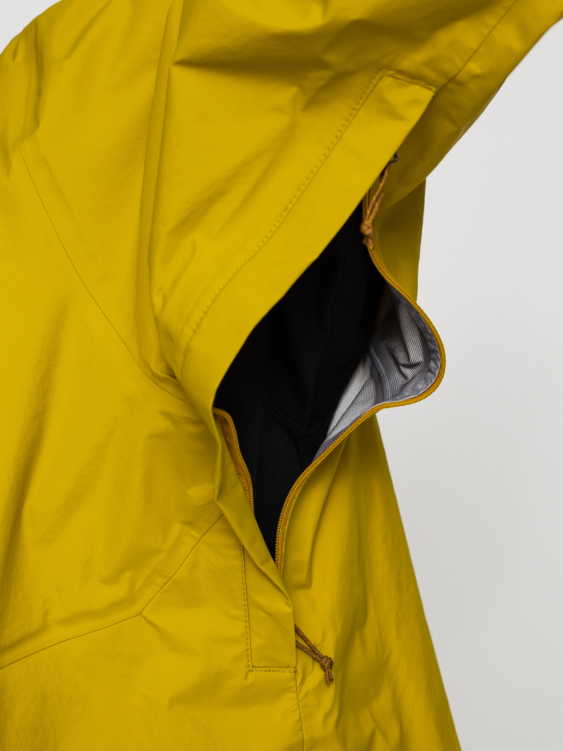 Patagonia Torrentshell 3L Jacket (textile green)