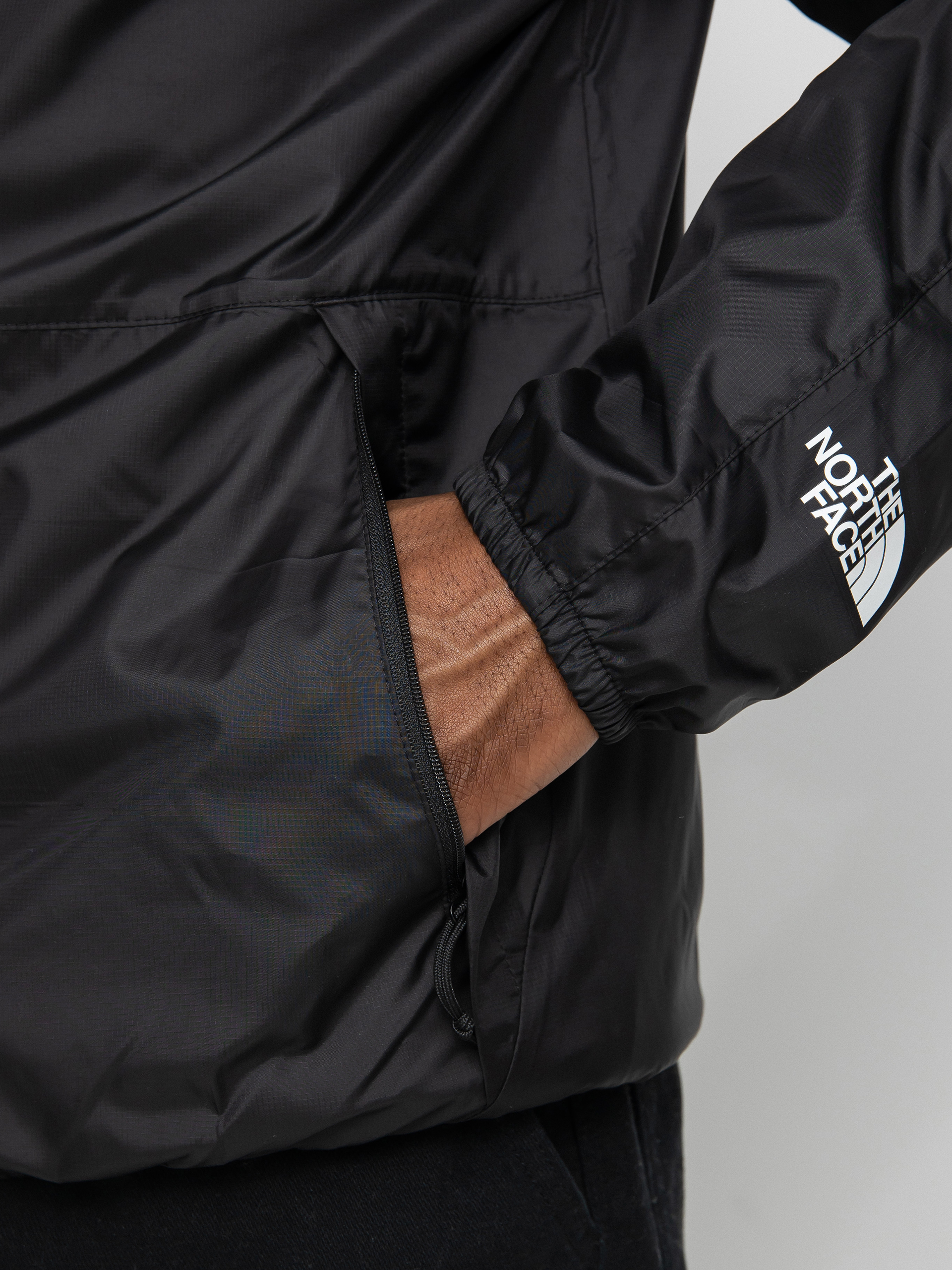 The North Face Seasonal Mountain Jacket (tnf black)