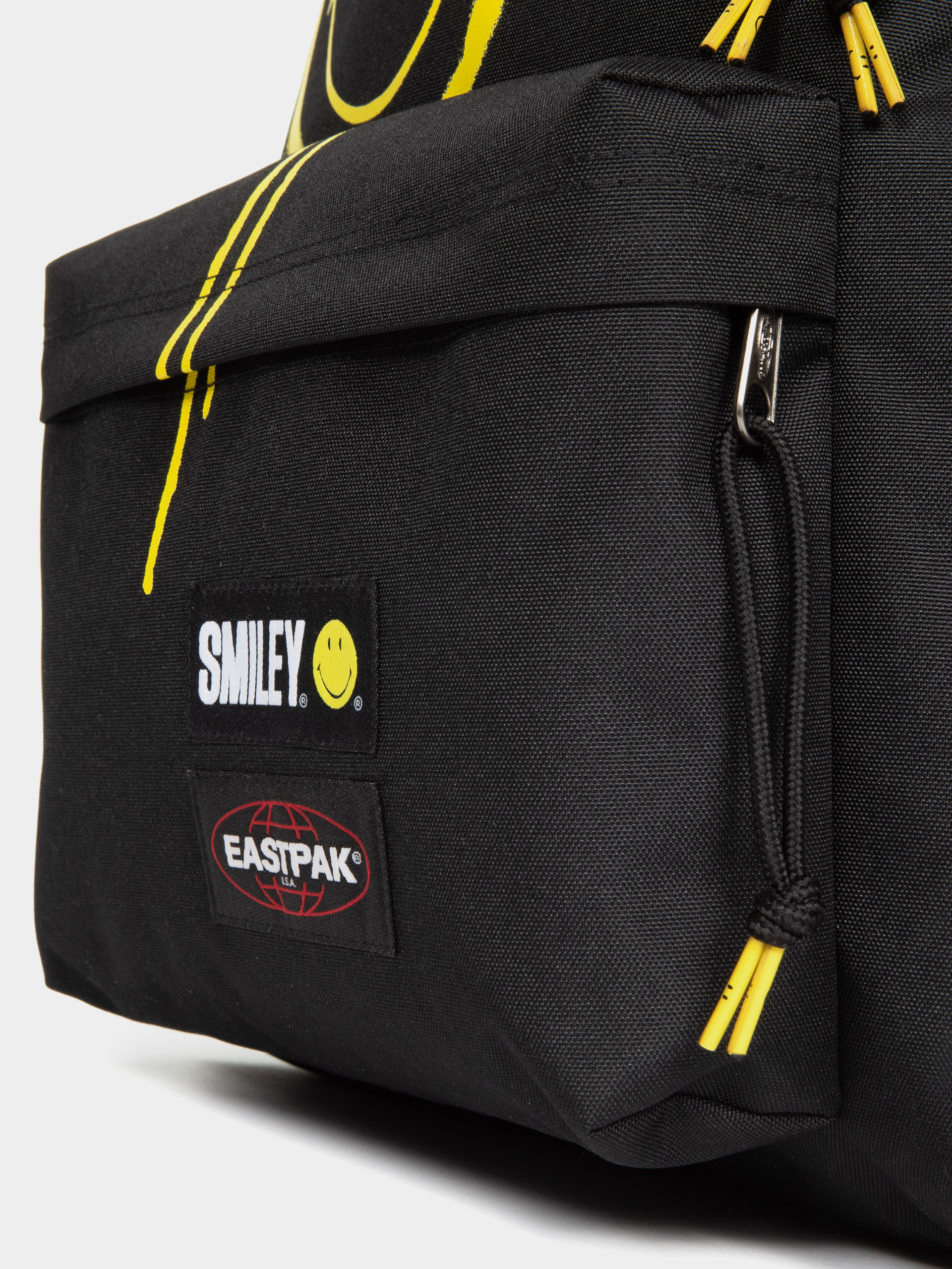 Eastpak Padded Pak R Rucksack (smiley graffiti black)