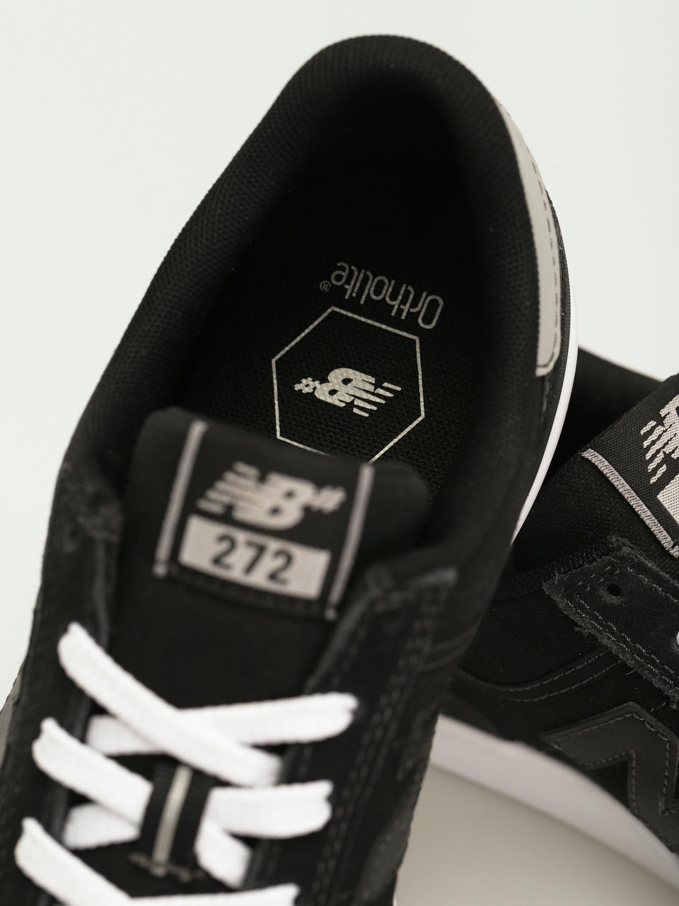 New Balance 272 Shoes (black/grey)