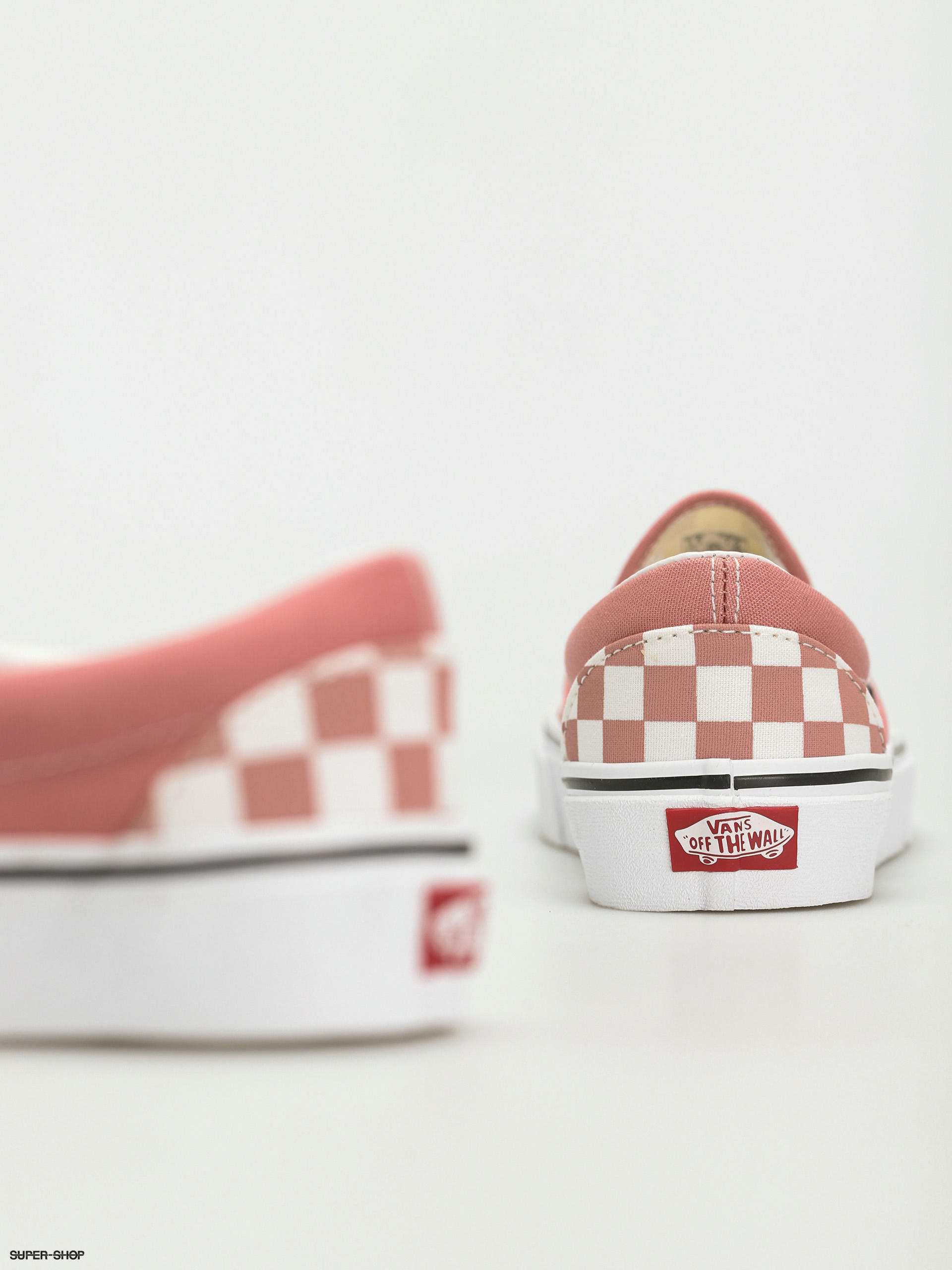 vans classic red checkered