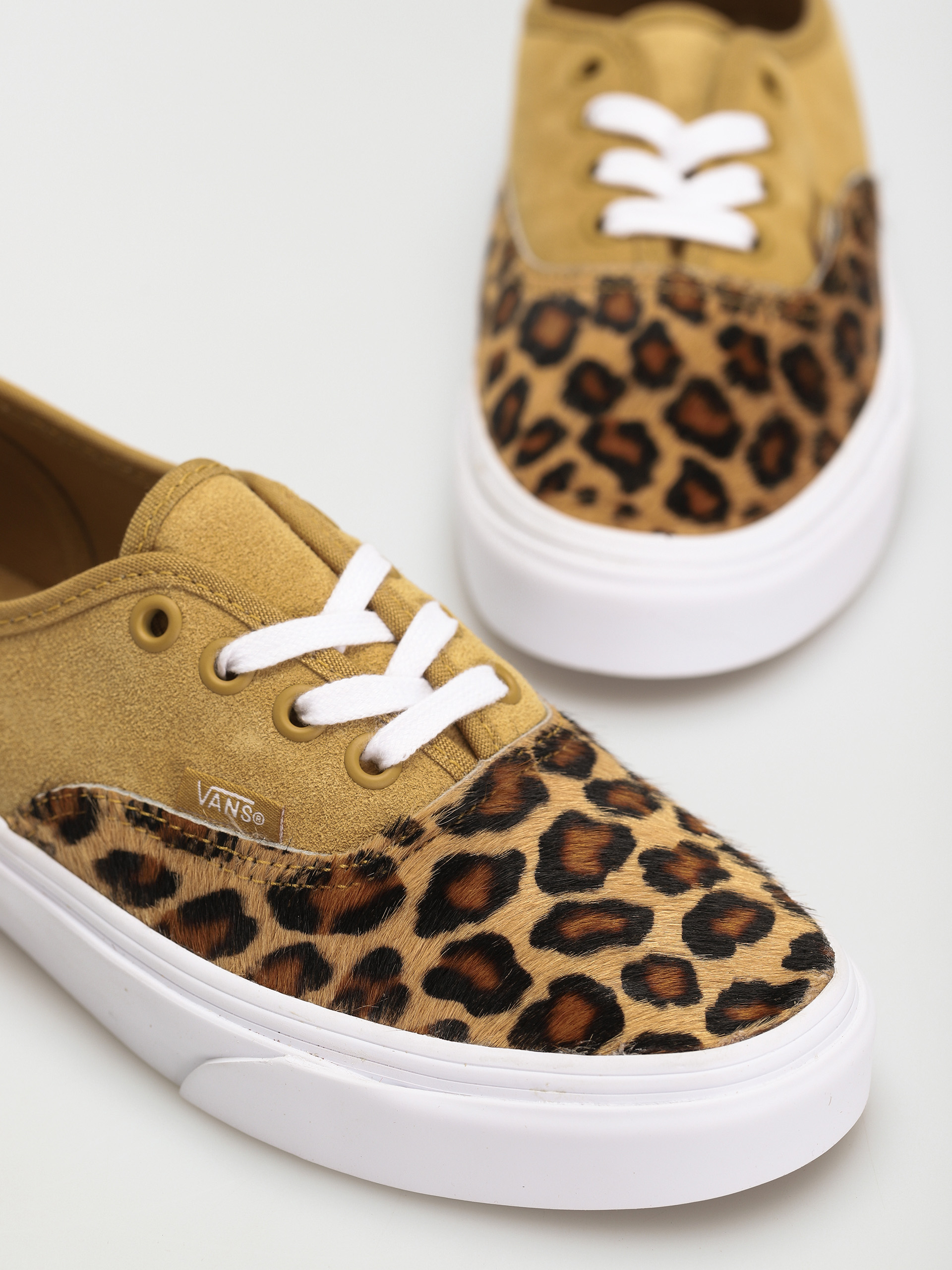 Vans Authentic Shoes (soft suede/mustard gold/leopard)