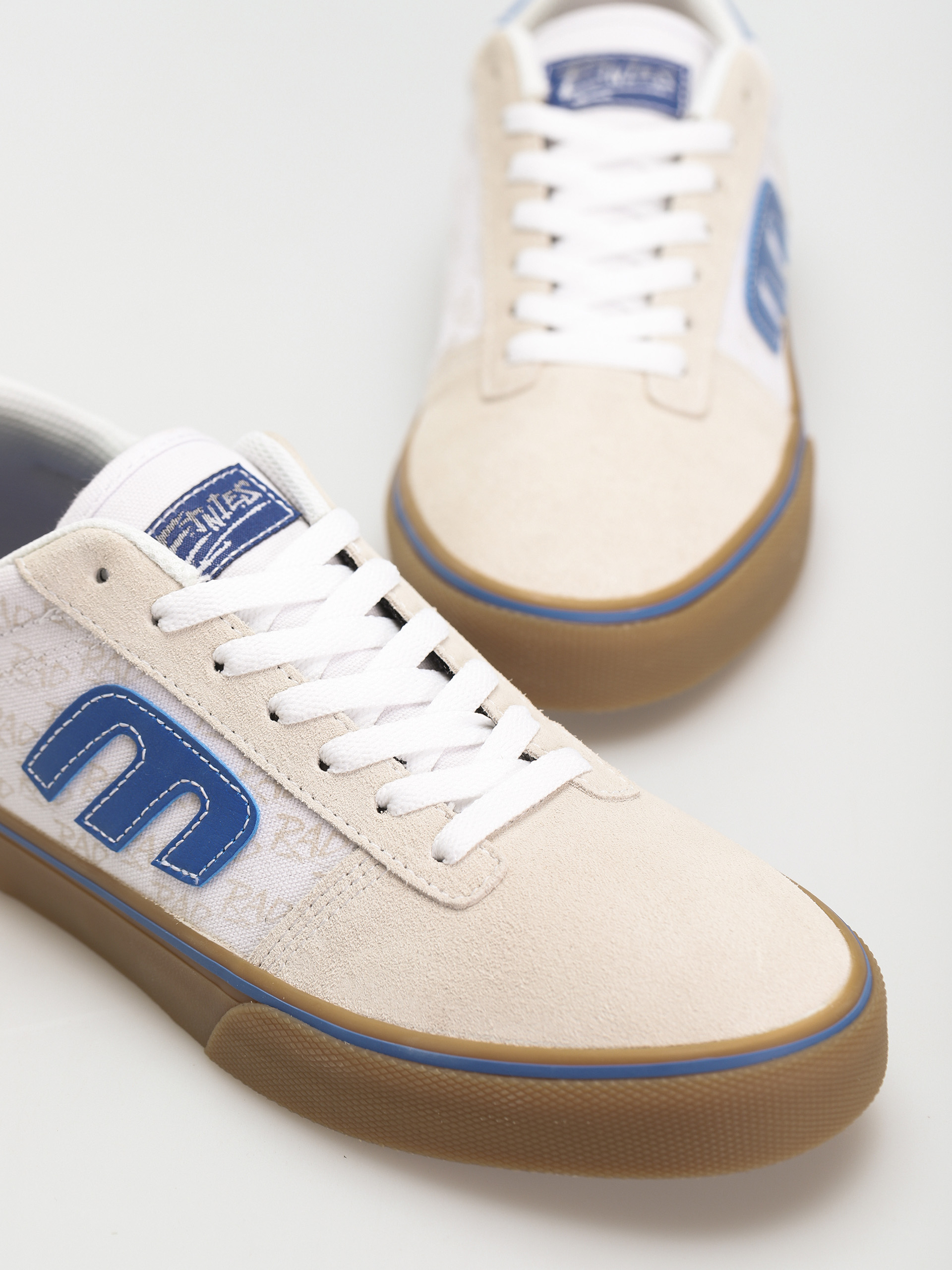 Etnies Calli Vulc X Rad Shoes (white/blue/gum)