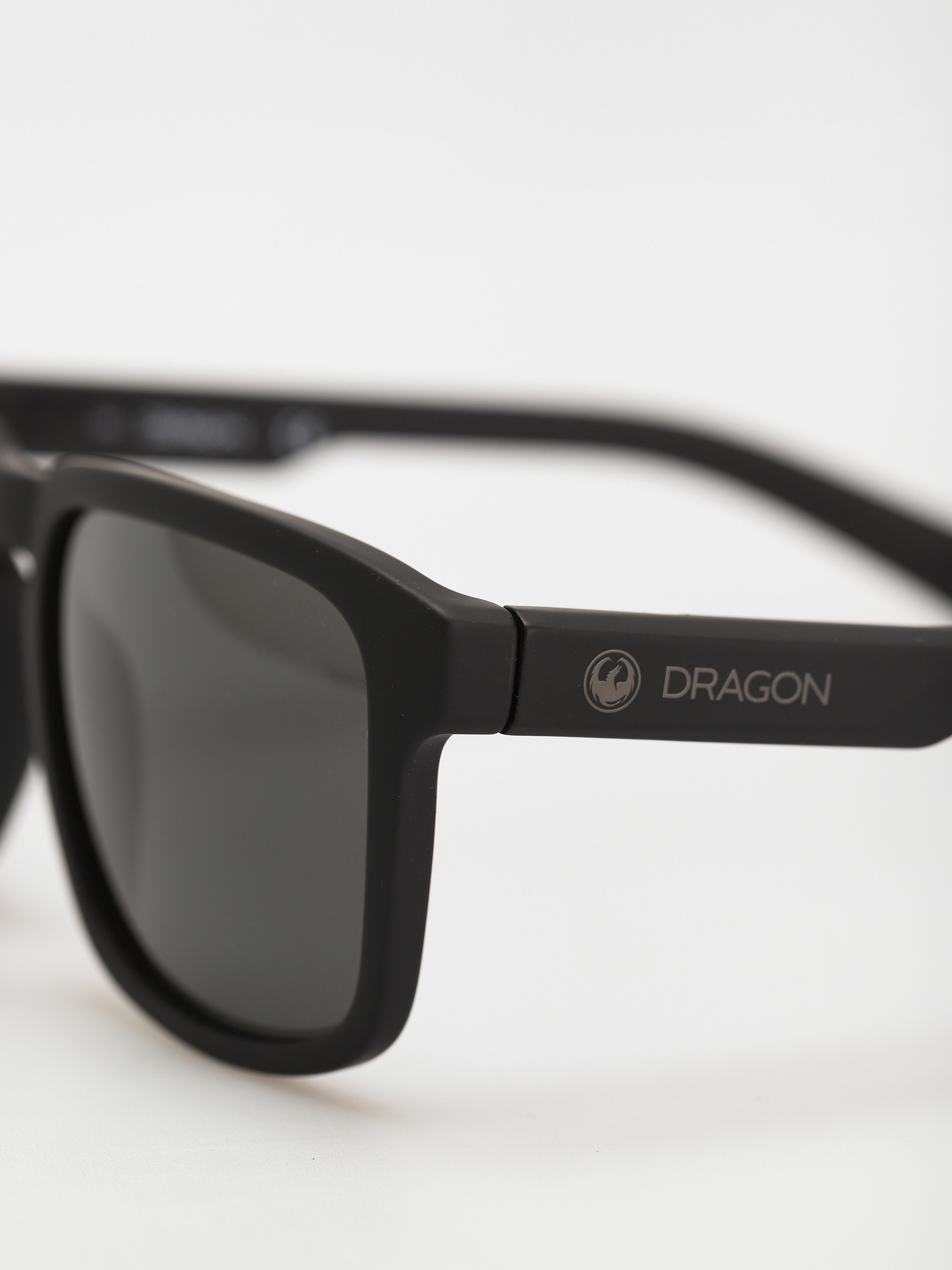 Dragon Mari Sunglasses (matte black/ll smoke)