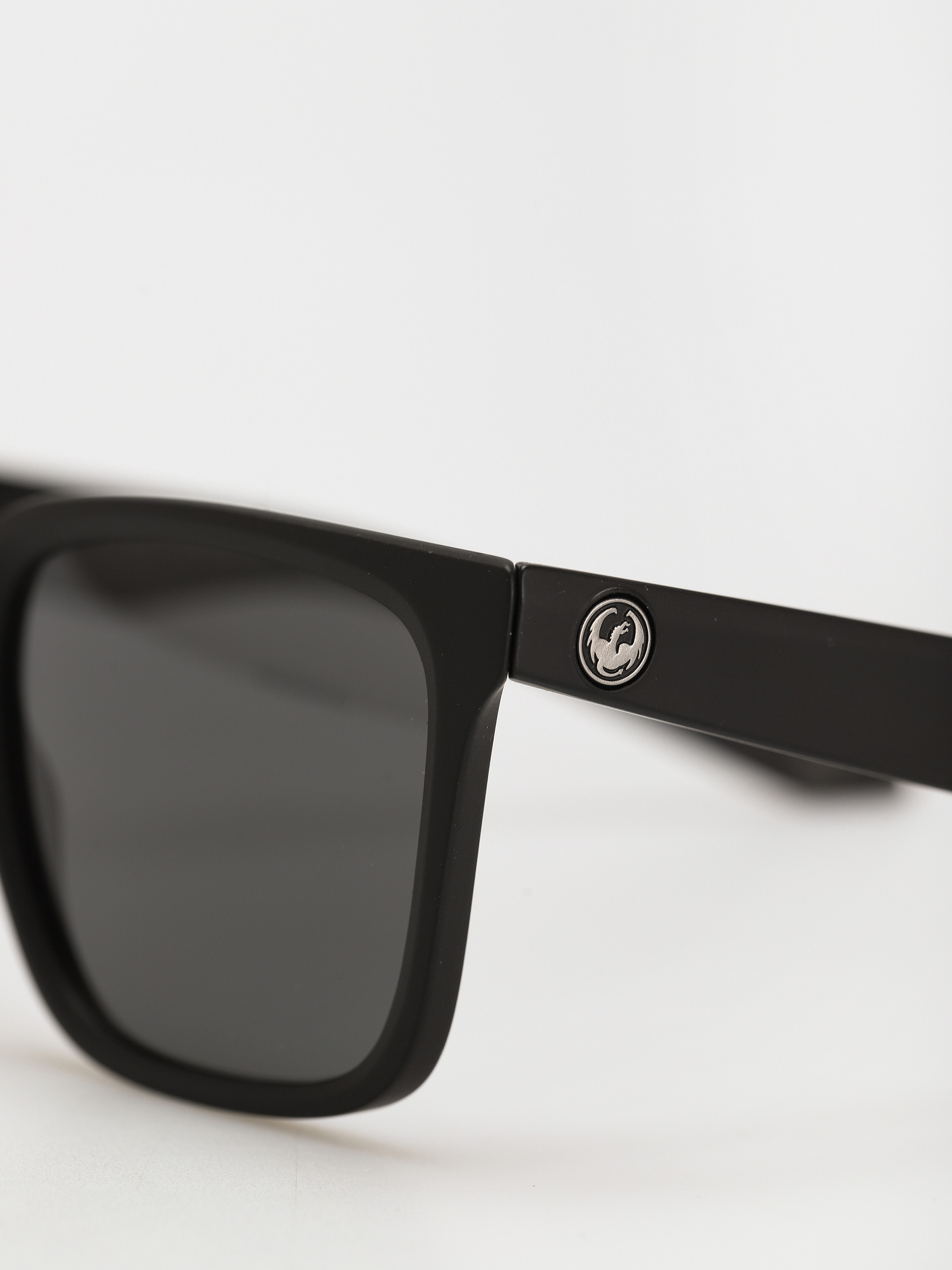 Dragon Baile Sunglasses (matte black/ll smoke polar)
