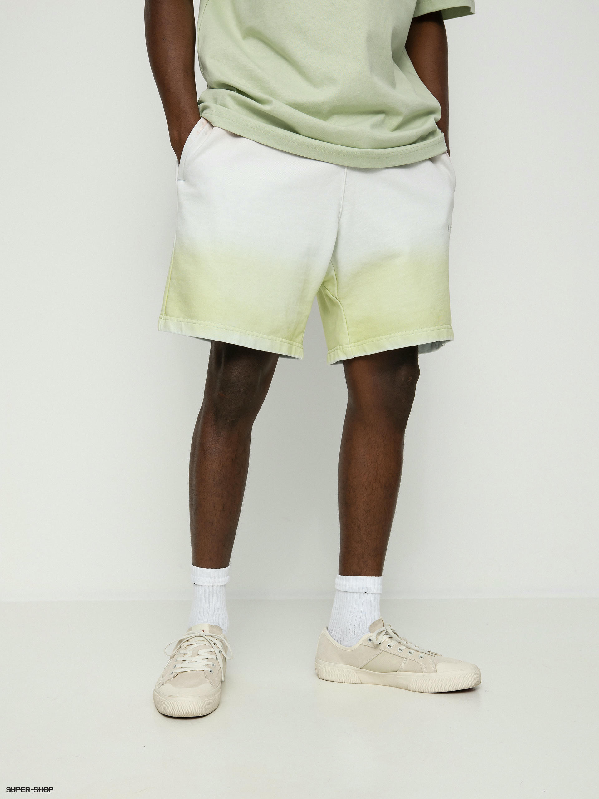 levis cream shorts