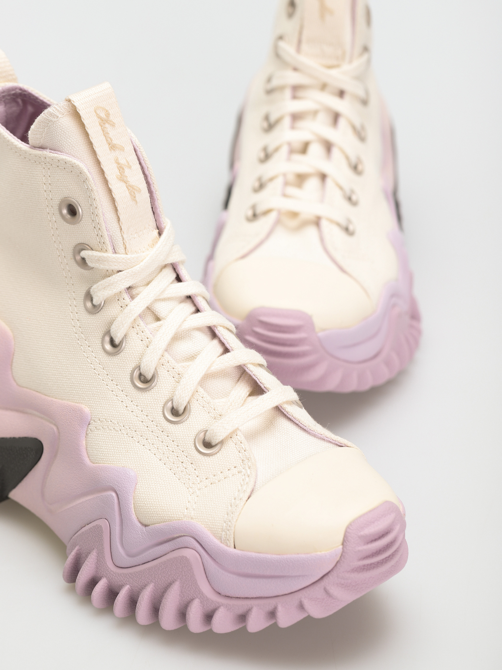 Converse Run Star Motion Hi Shoes (egret/pale amethyst/storm wind)