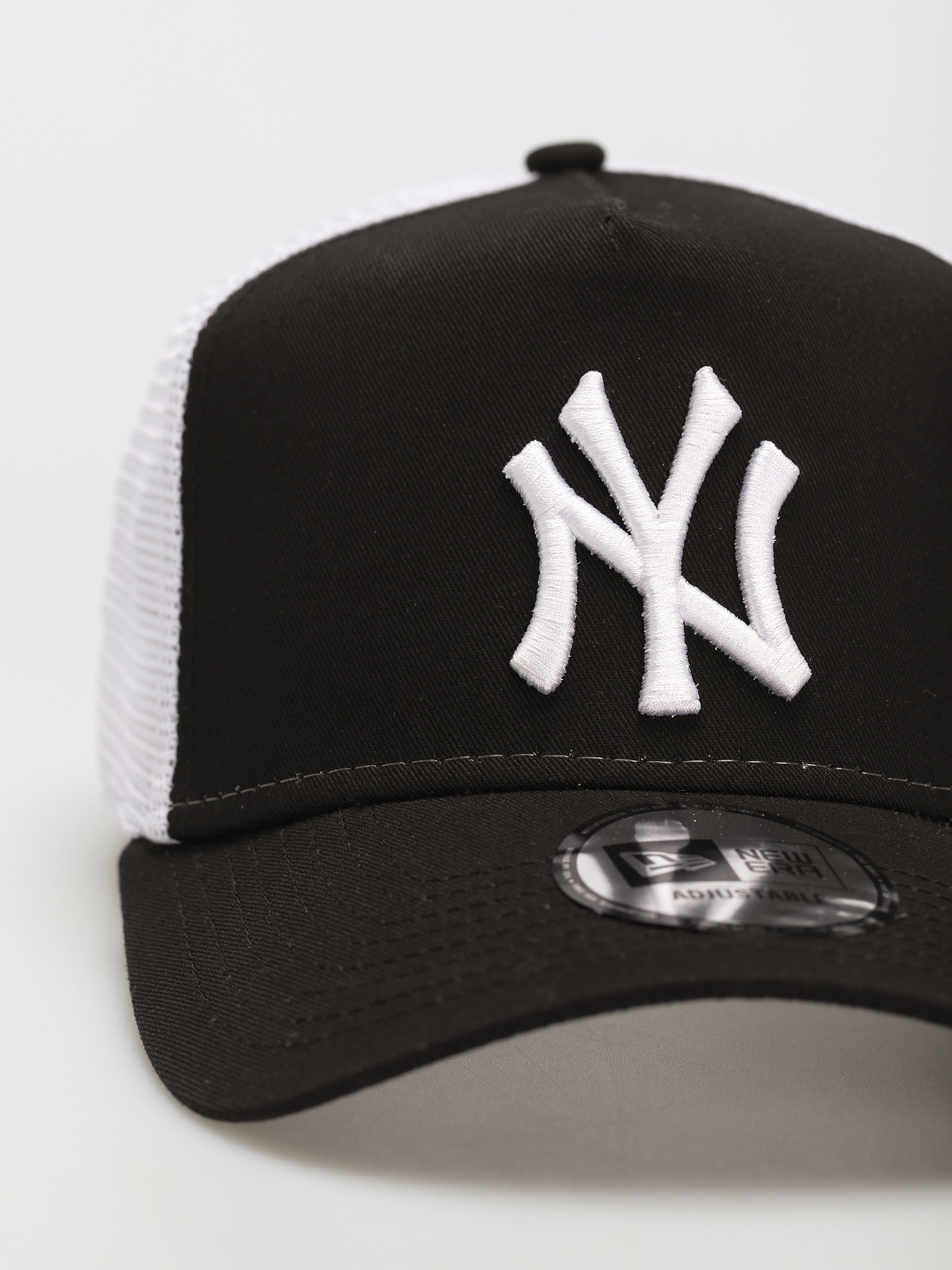 New Era Clean Trucker New York Yankees ZD Cap (black/white)