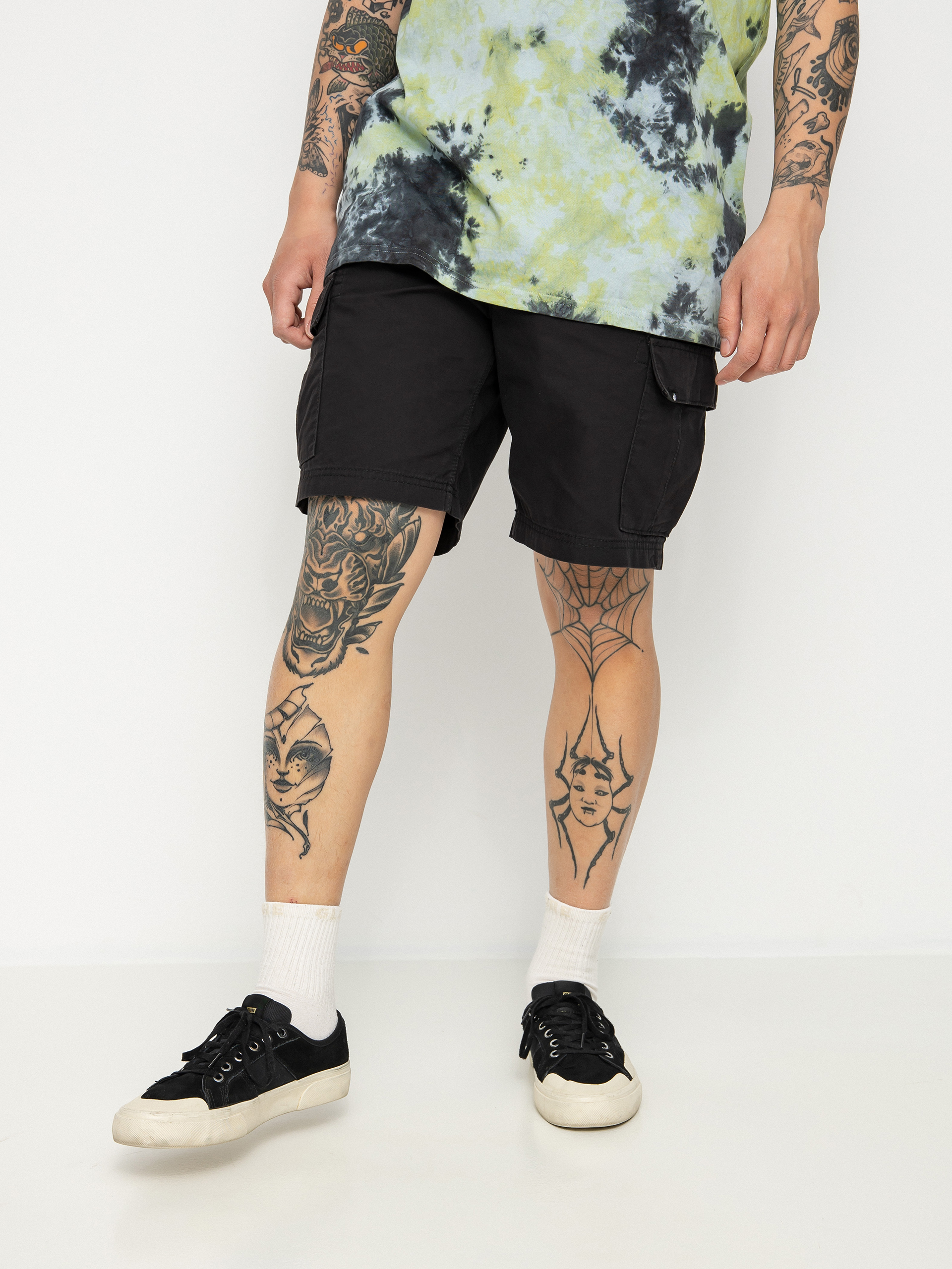 Volcom March Cargo Shorts (black)