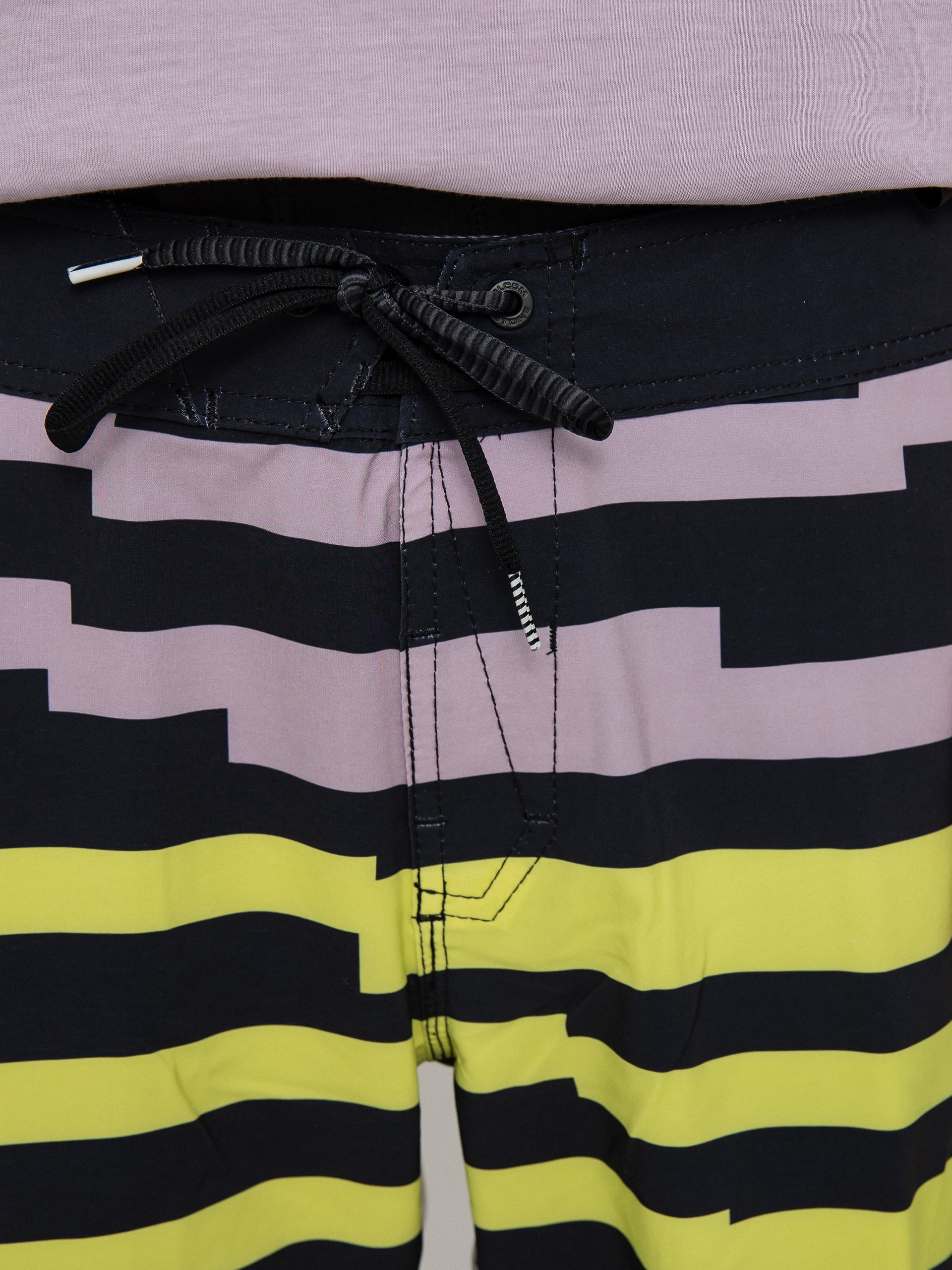 Volcom Juxt Quarta Mod 20 Boardshorts (black)