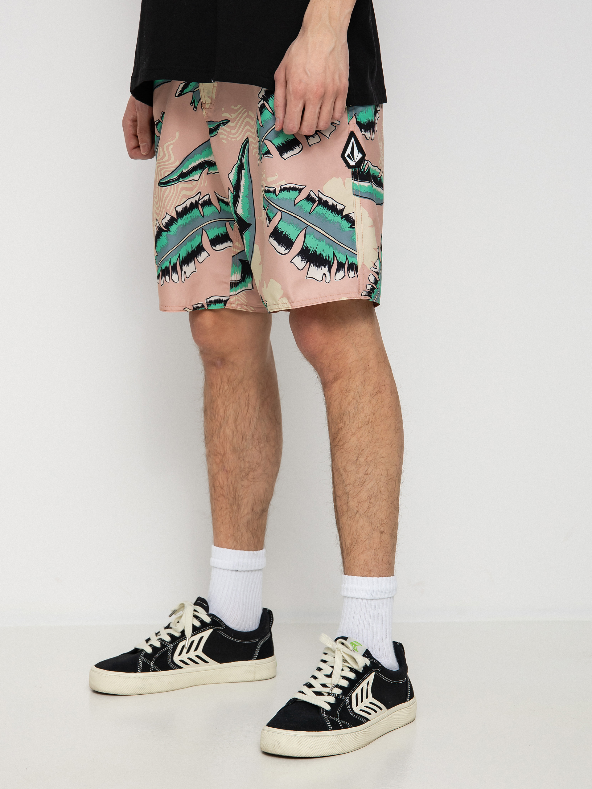 Volcom Detoonator Mod 19 Boardshorts (misty rose)