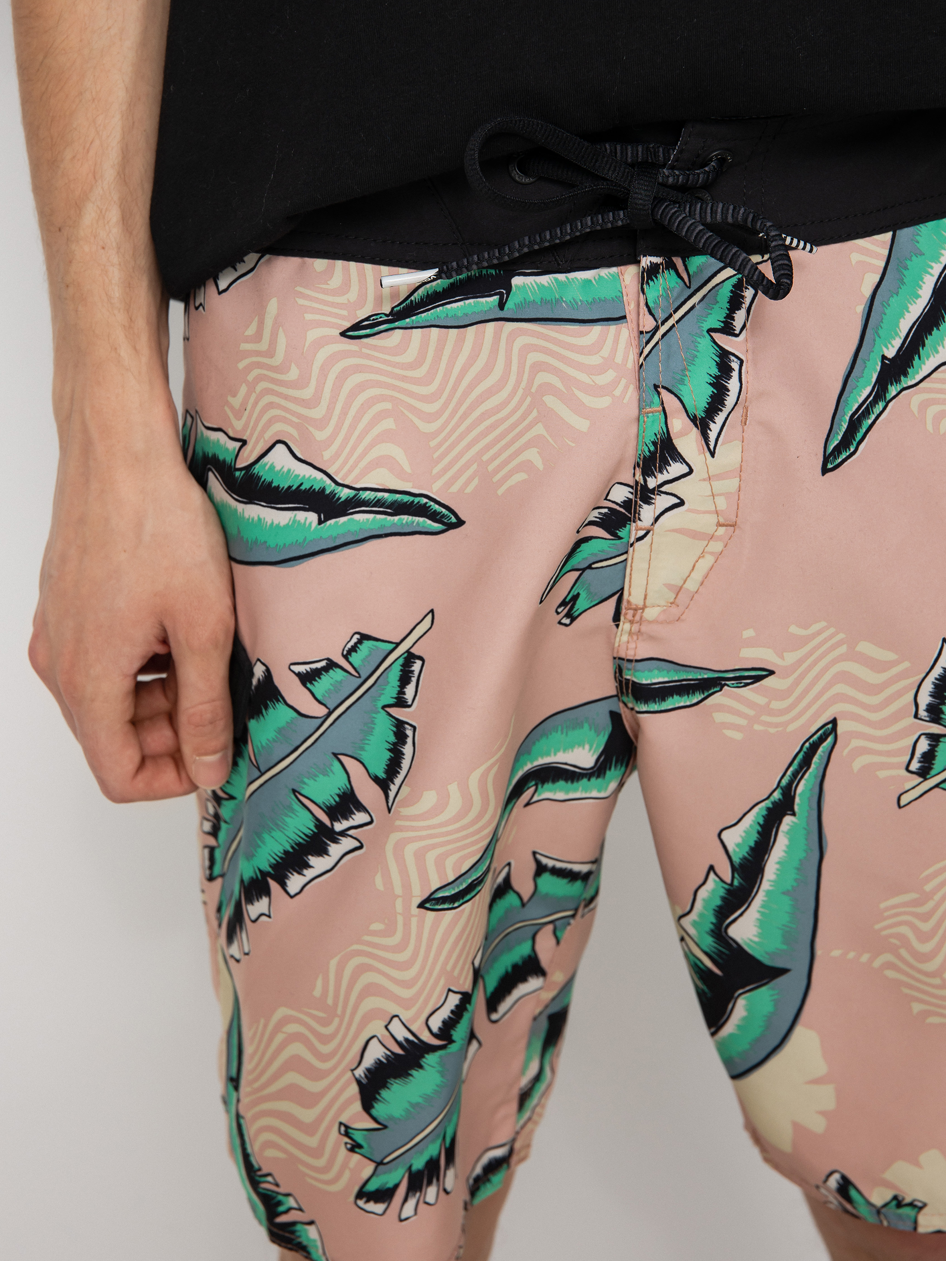 Volcom Detoonator Mod 19 Boardshorts (misty rose)